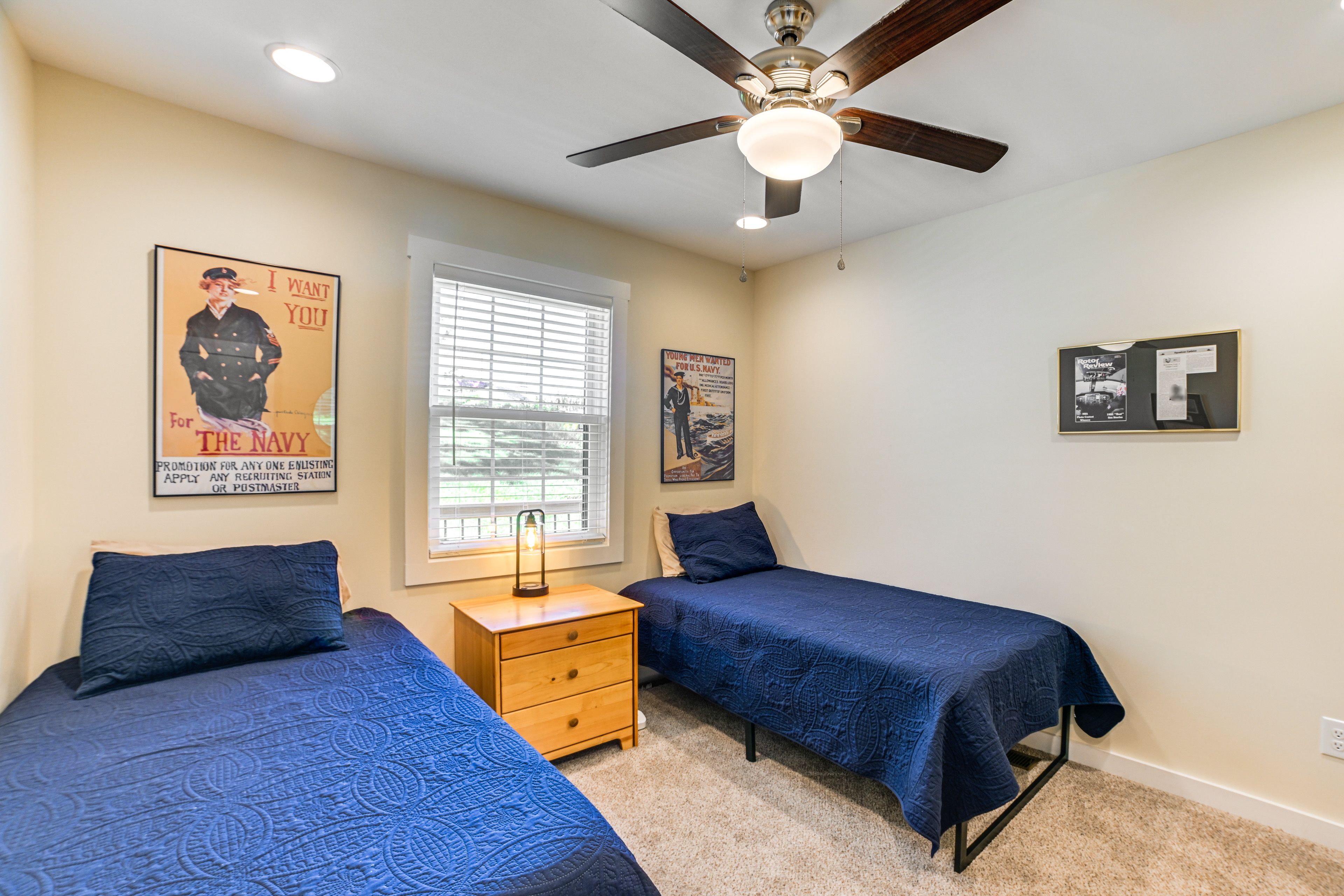 Bedroom 2 | 2 Twin Beds | 1st Floor