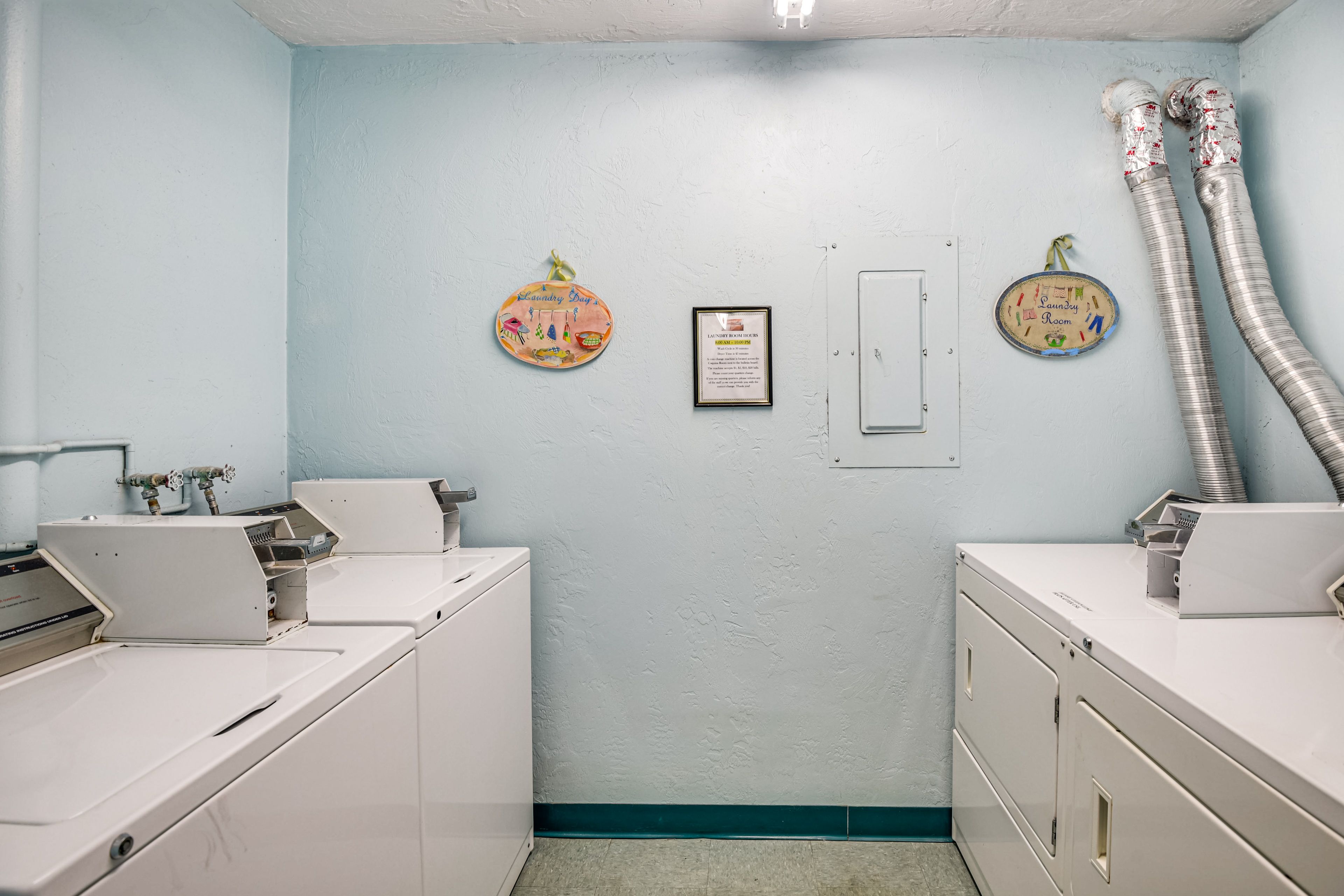 Nautilus Condominium | Coin Laundry
