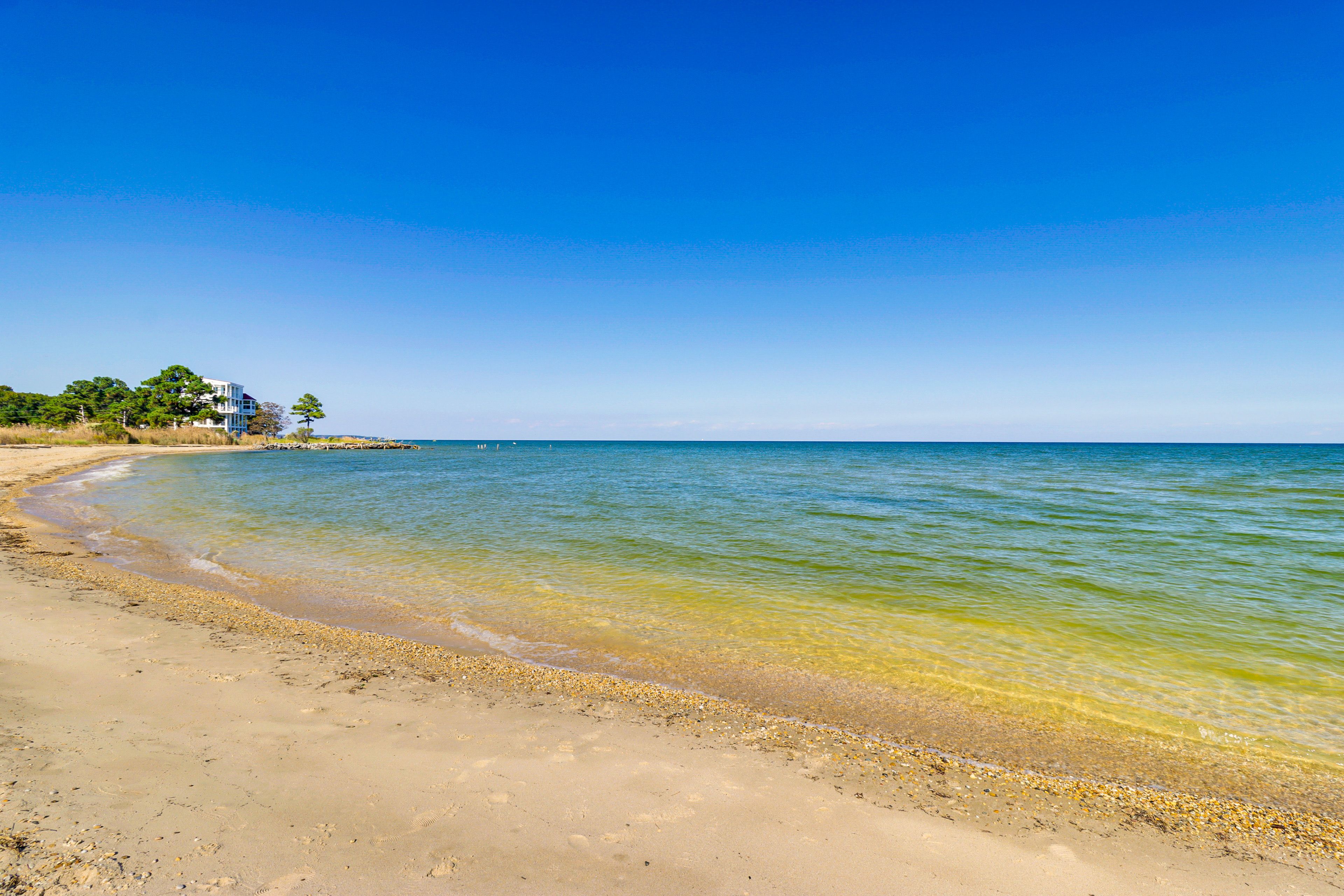 Walk to Neighborhood Beach