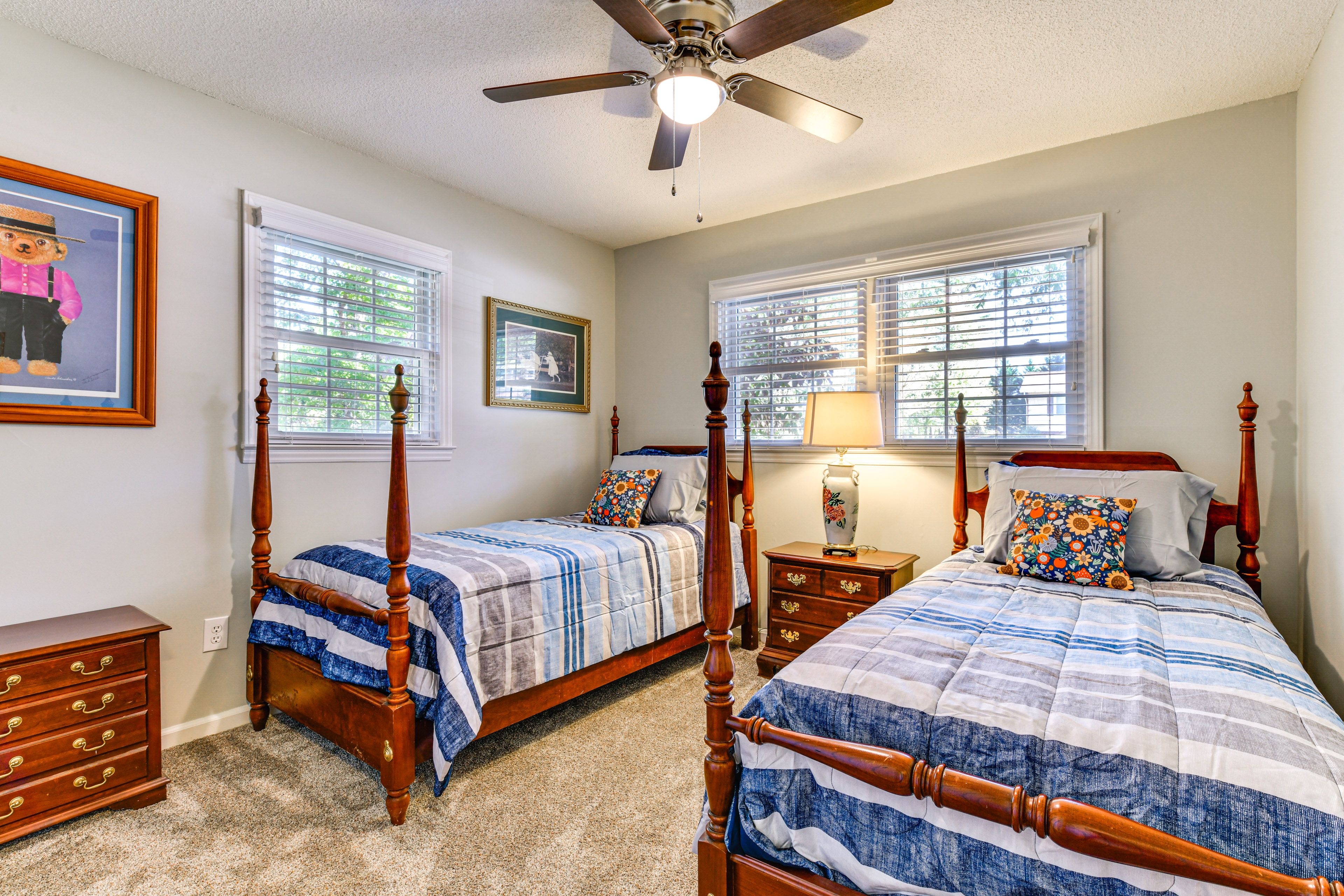 Bedroom 3 | Main Level | 2 Twin Beds