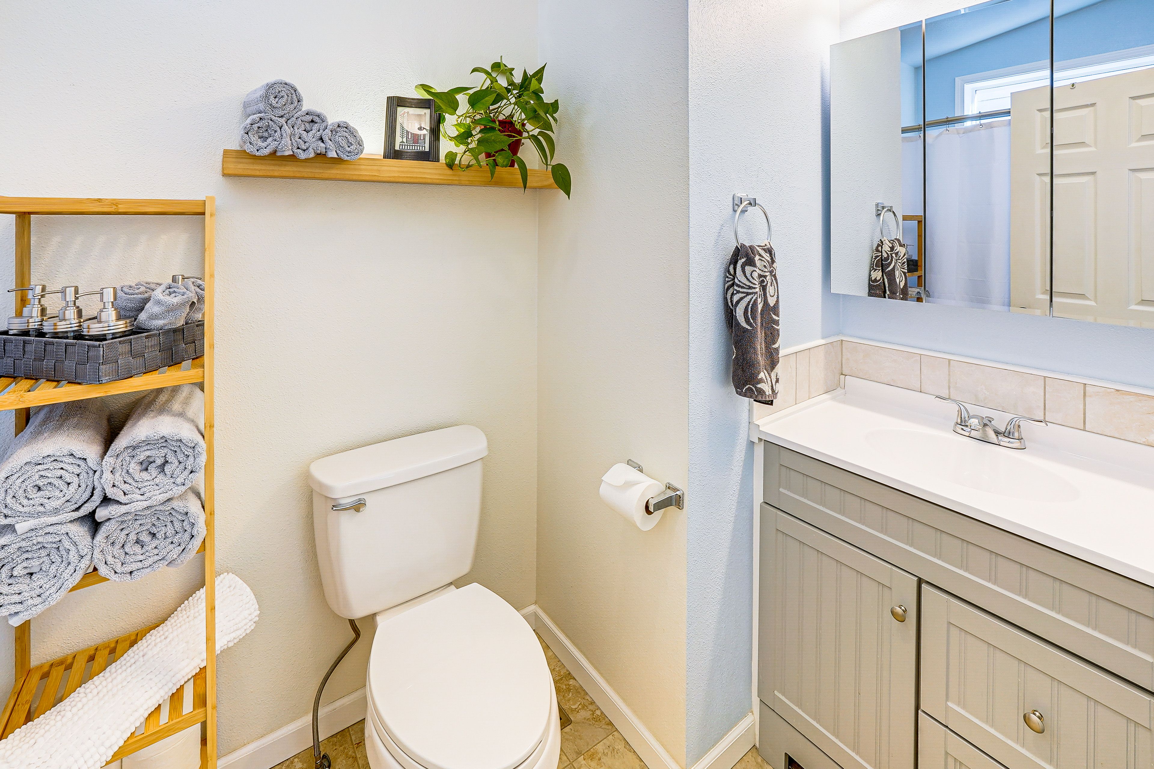 Bathroom | Towels Provided