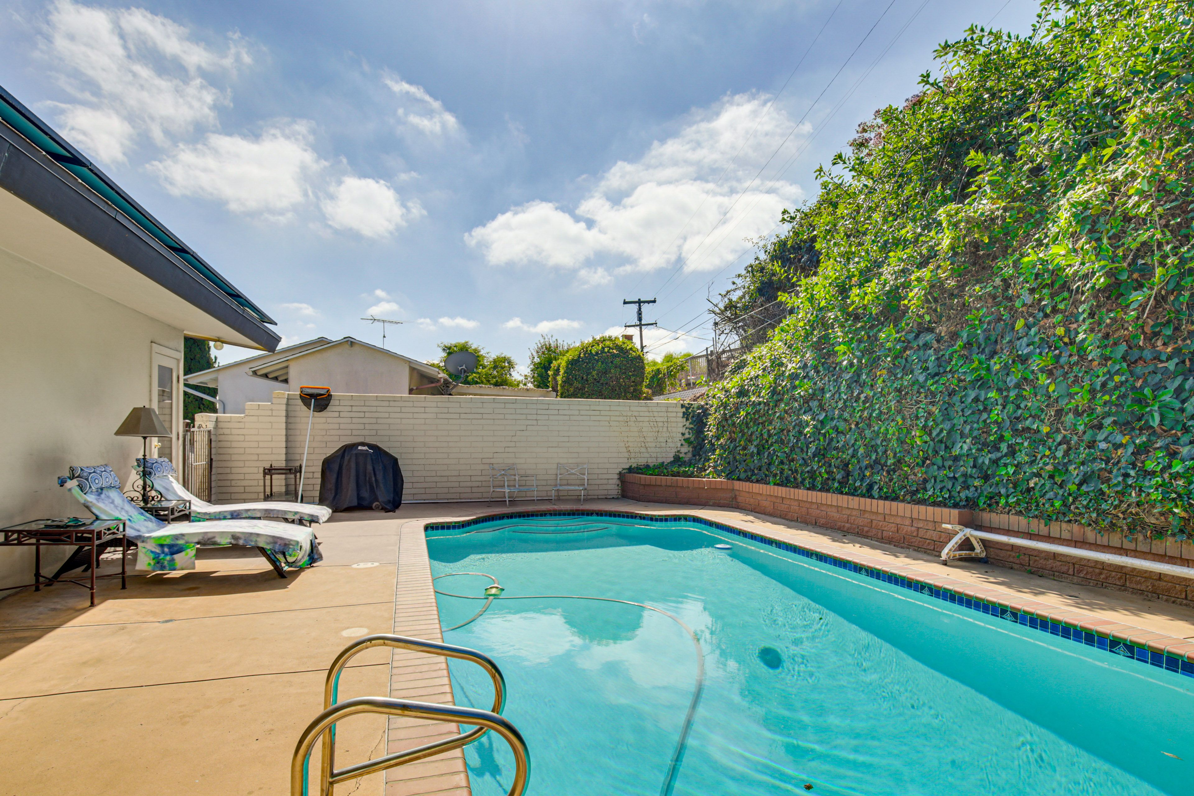 Private Outdoor Pool
