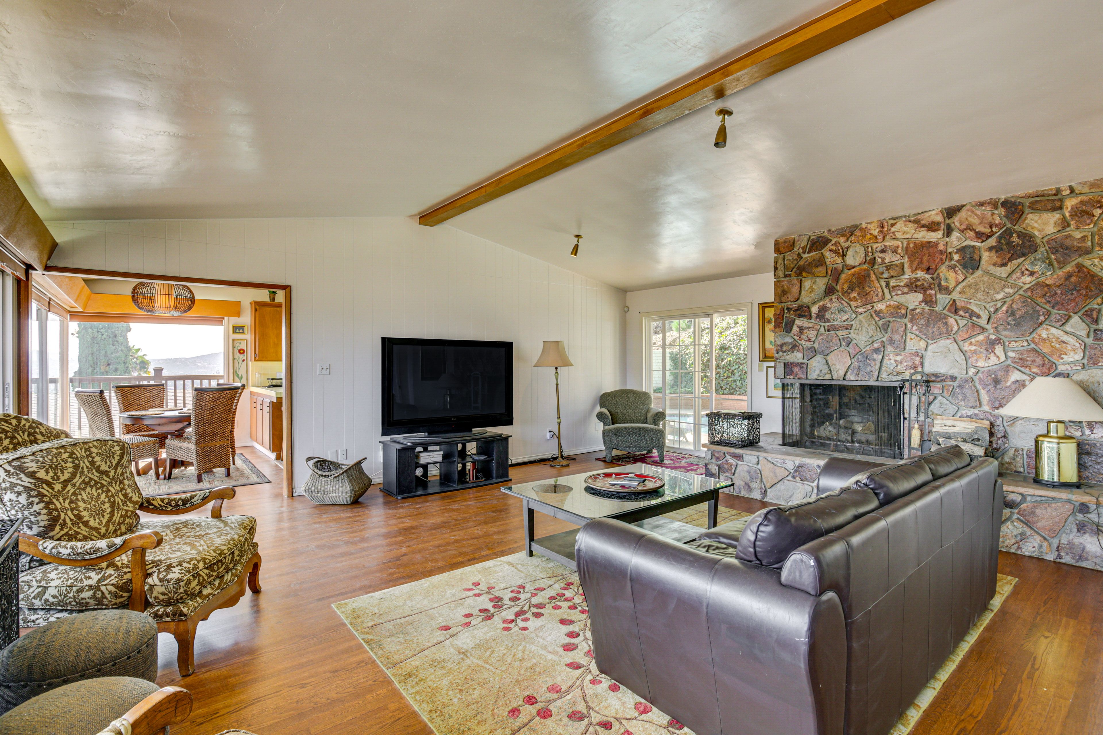 La Mesa Vacation Rental | 3BR | 2BA | 1,600 Sq Ft | Stairs Required