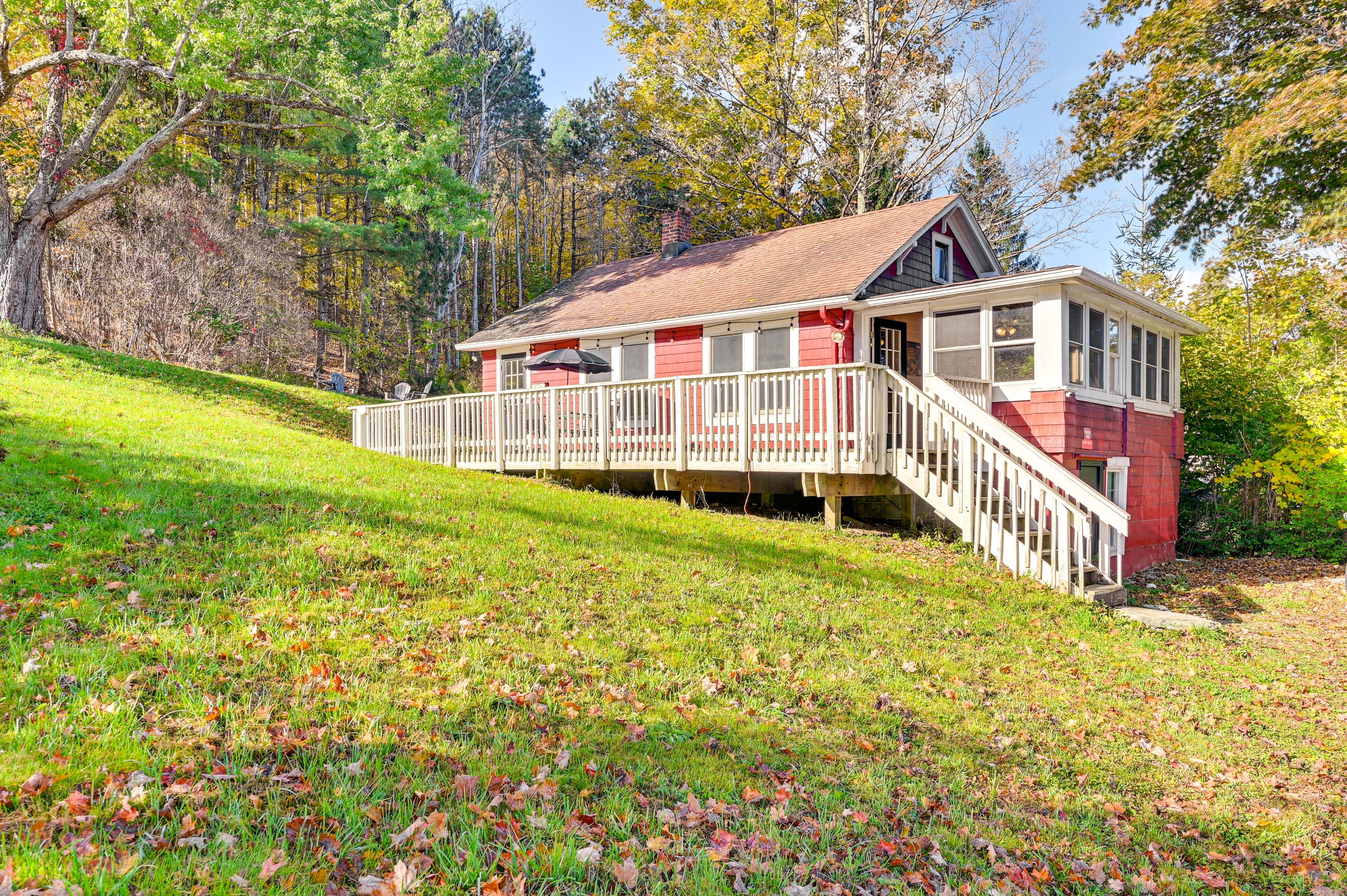 Grand Gorge Vacation Rental | 2BR | 1BA | 960 Sq Ft | Stairs to Enter