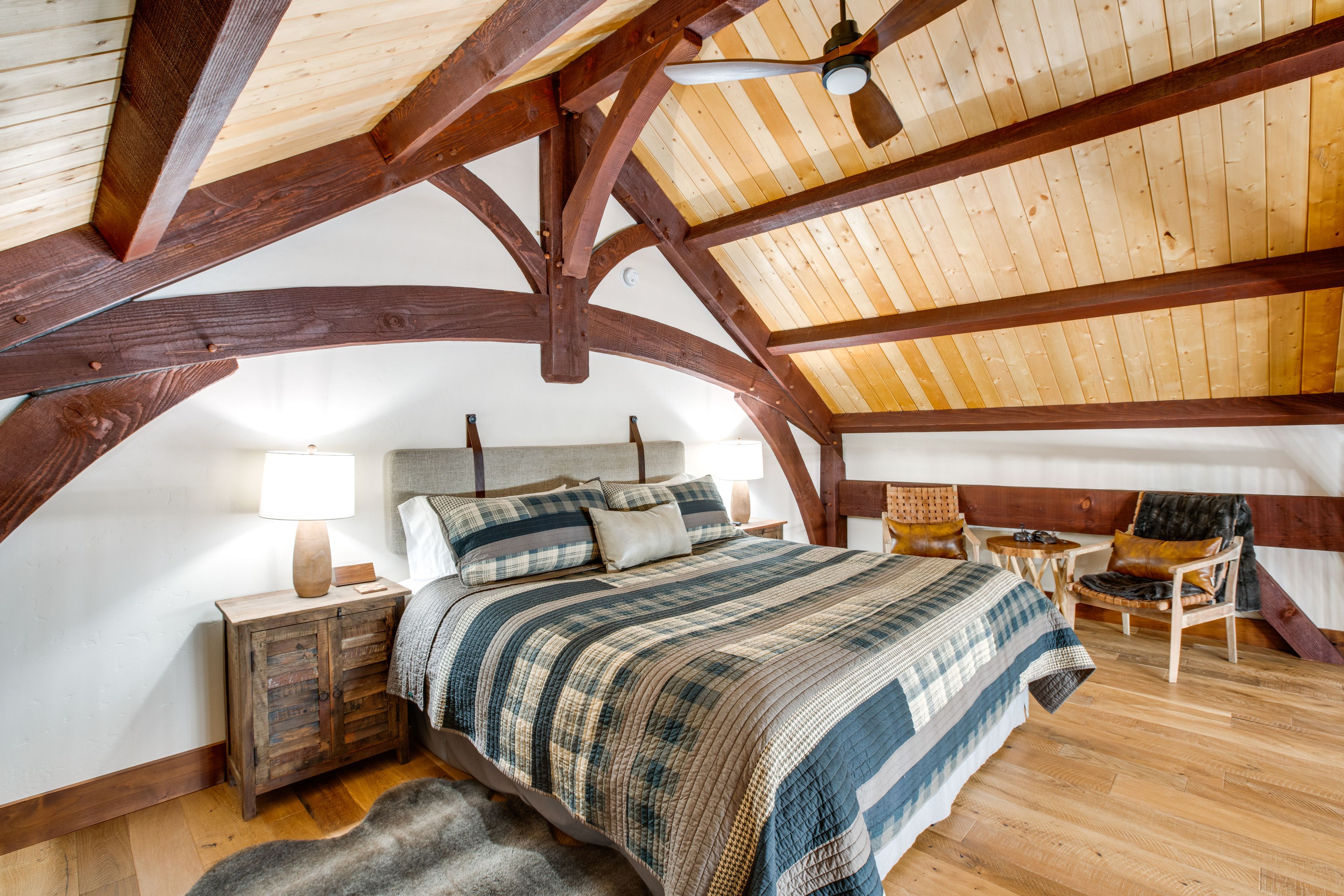 Loft | California King Bed | 2nd Floor