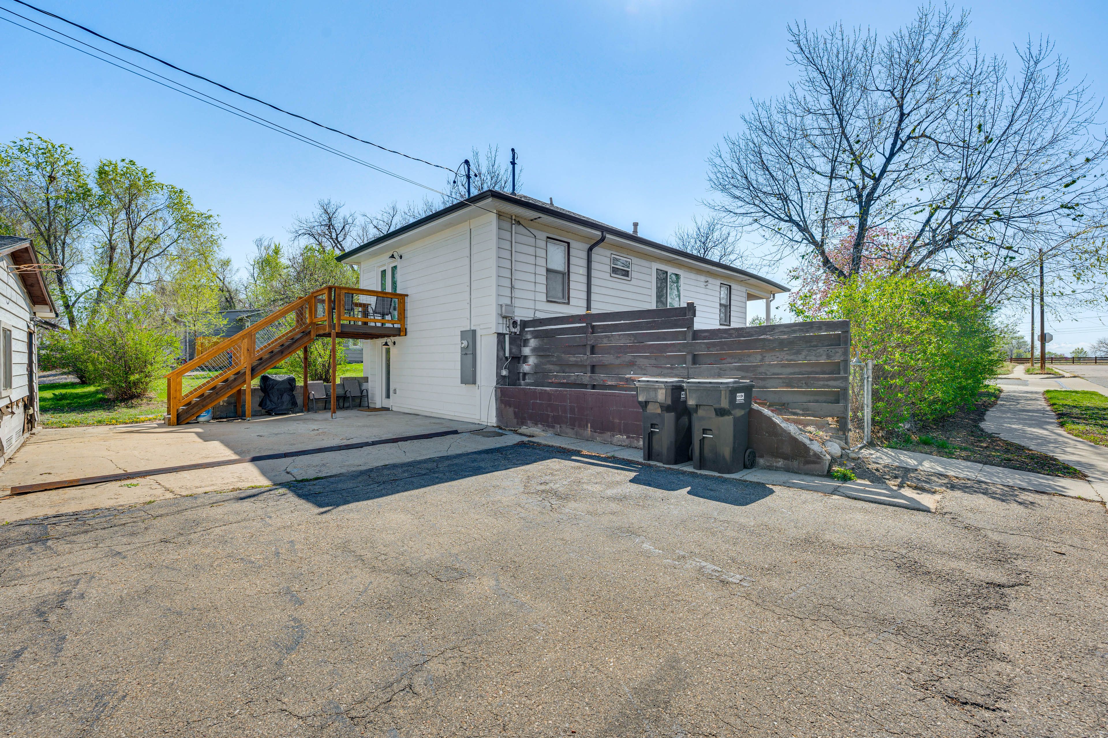 Parking | Driveway (1 Vehicle) | Free Street Parking (First-Come, First-Served)