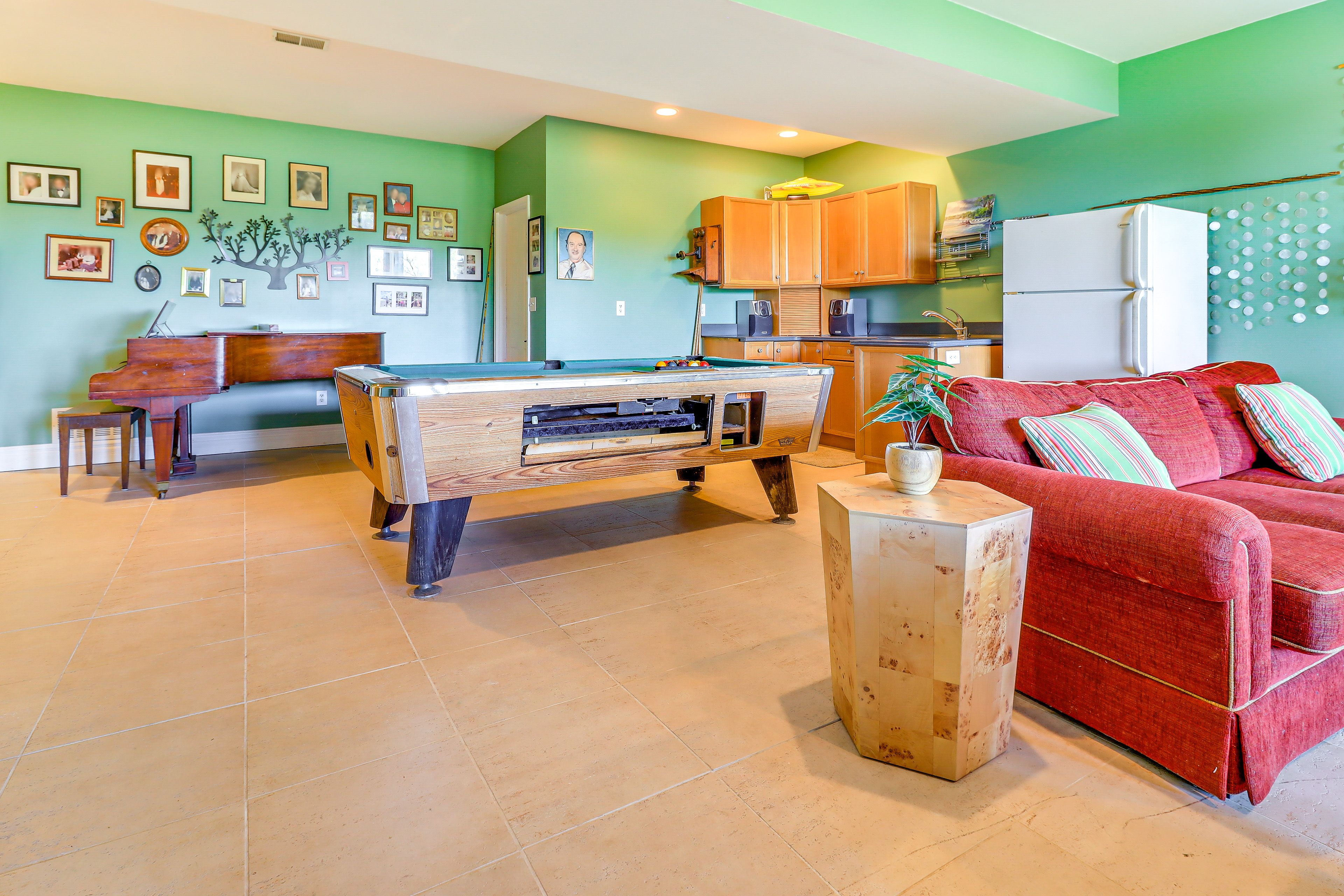 Game Room | Lower Level | Pool Table | Piano