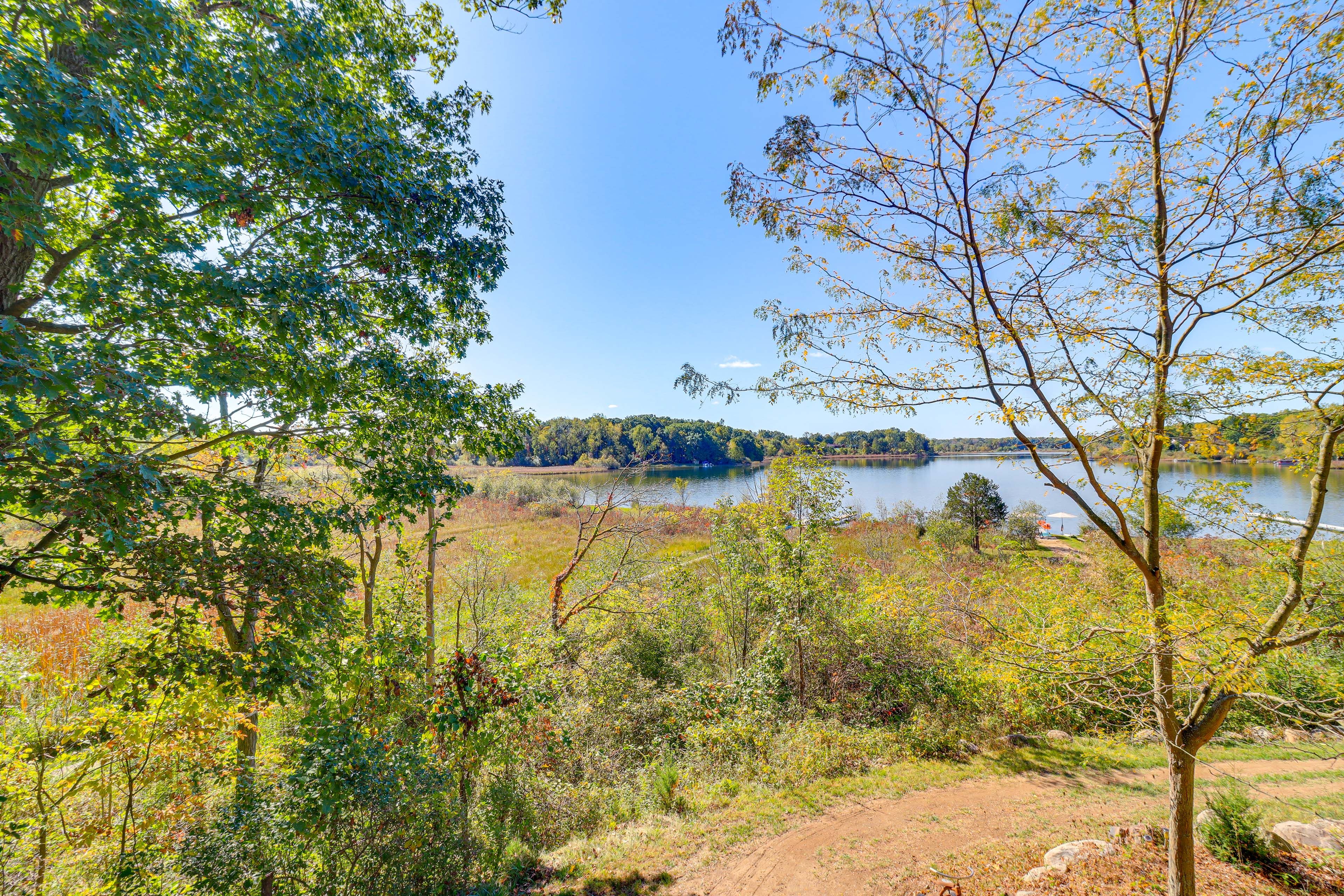 Views of Goose Lake