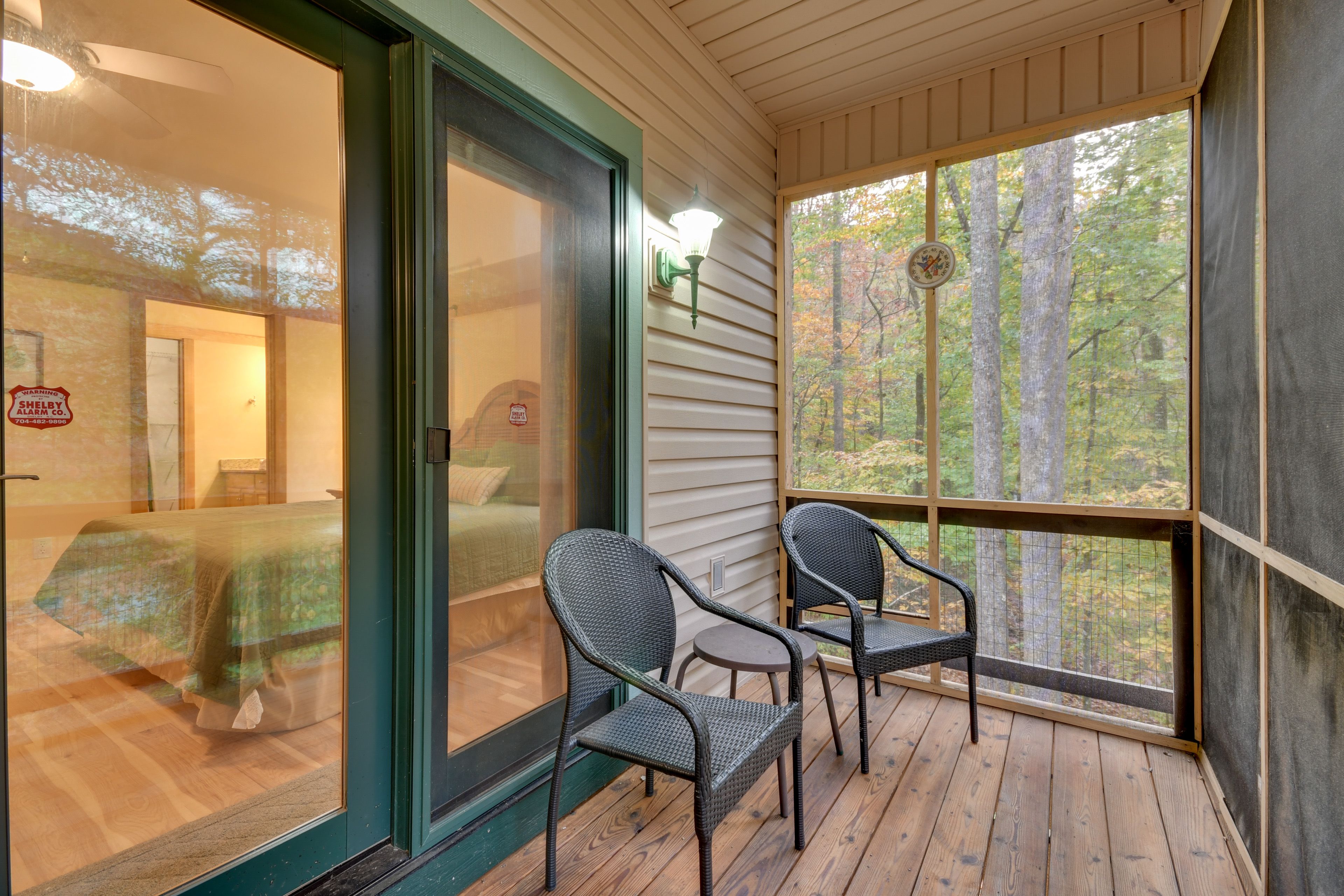 Screened-In Deck