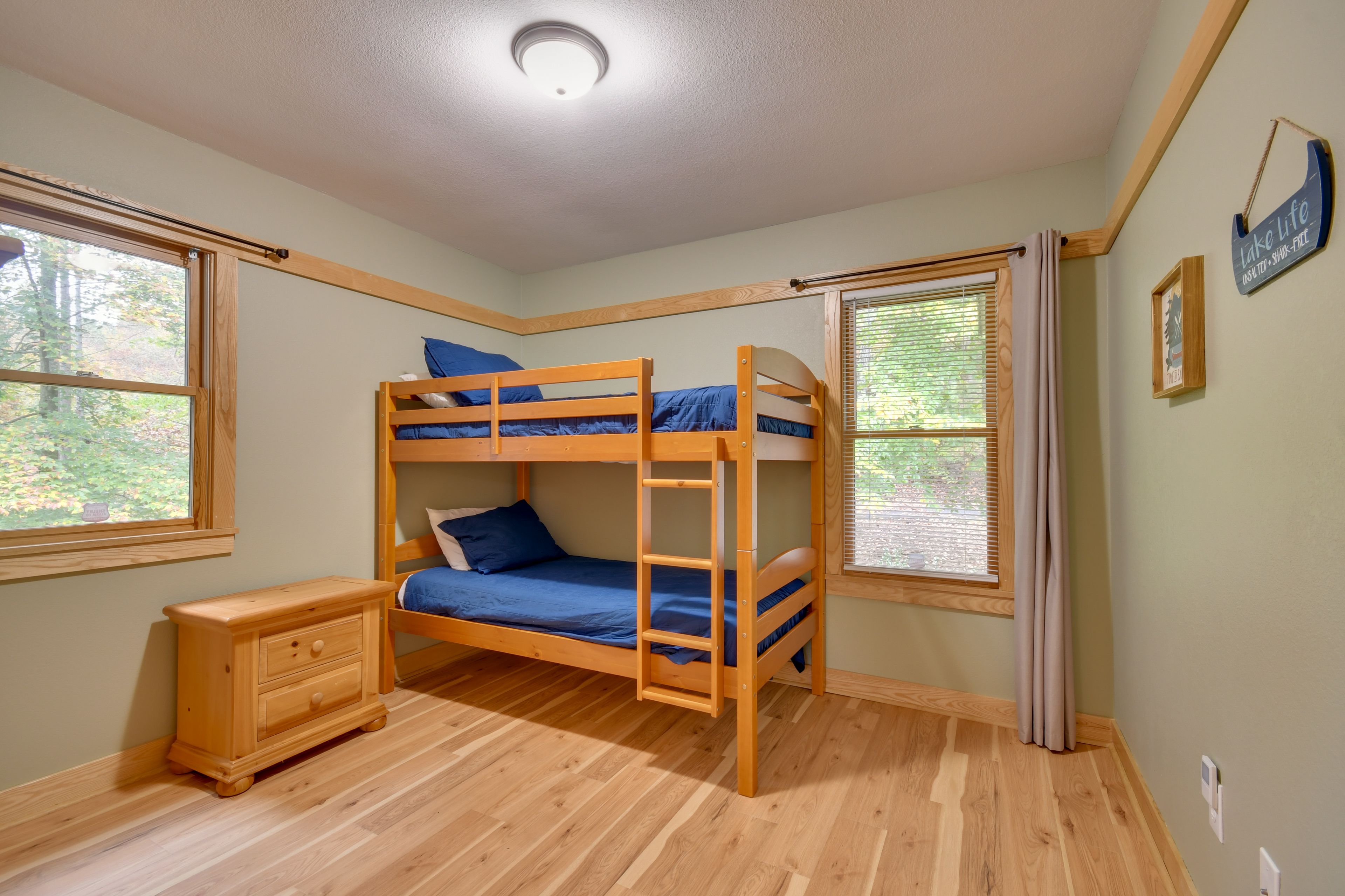 Bedroom 3 | Twin Bunk Bed | Main Level