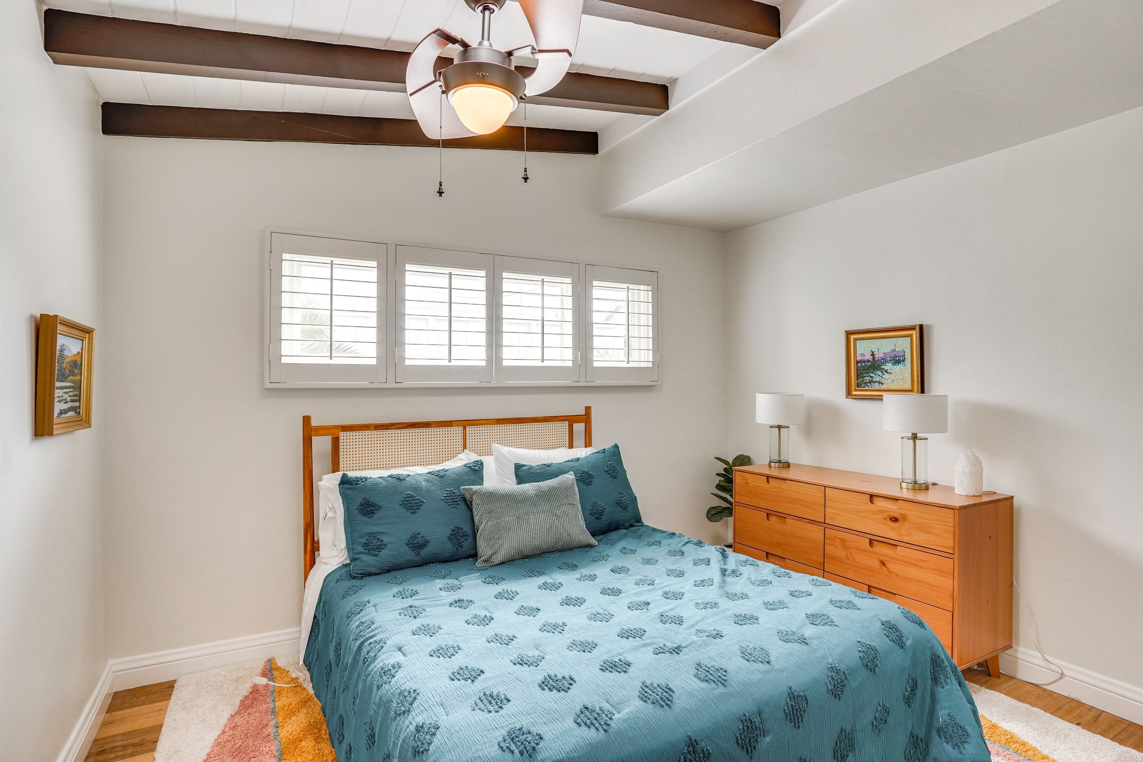 Bedroom 2 | Queen Bed