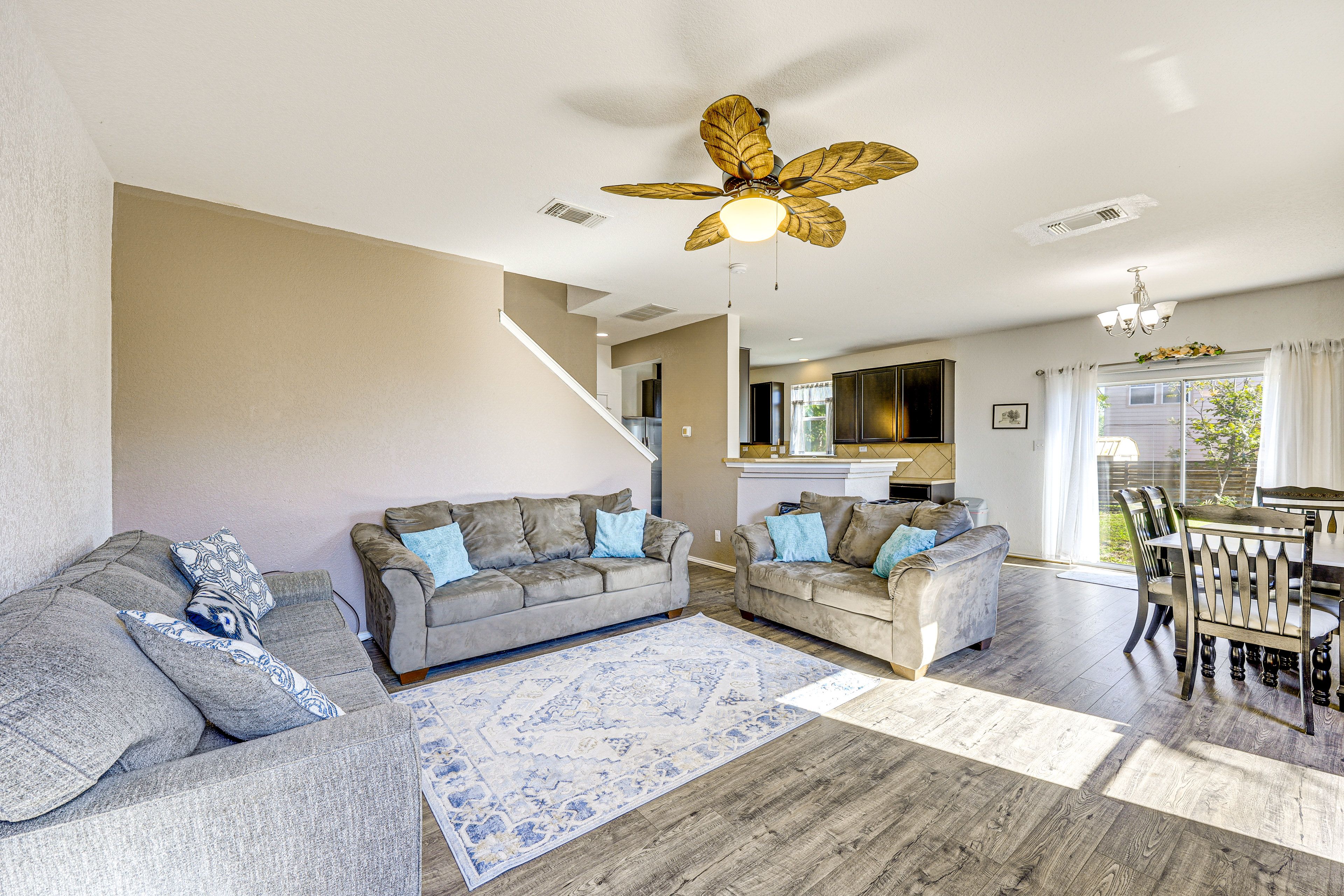 San Antonio Vacation Rental | 4BR | 2.5BA | 1,920 Sq Ft | Stairs Required