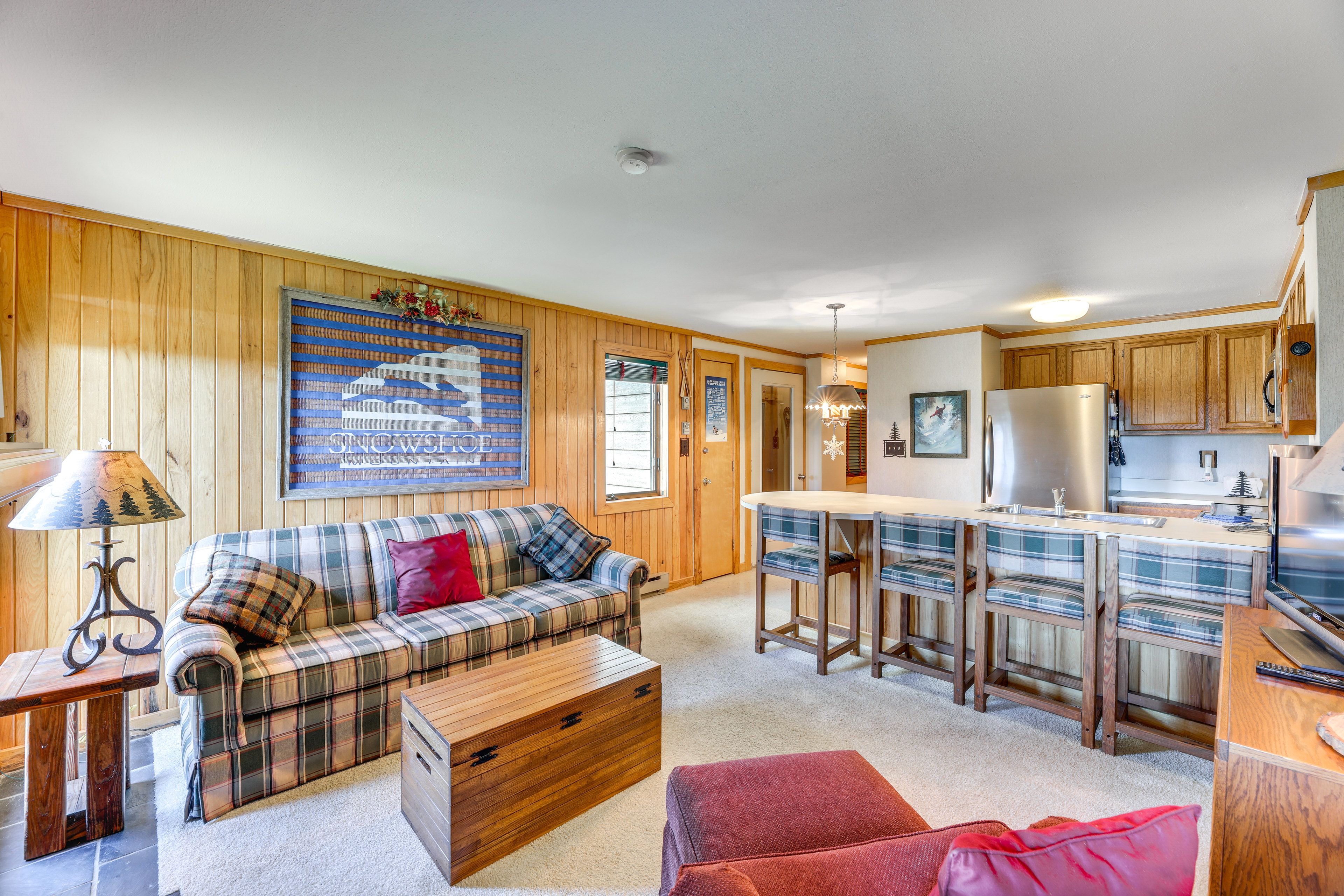 Dunmore Vacation Rental | 1BR | 1BA | 600 Sq Ft | Stairs Required