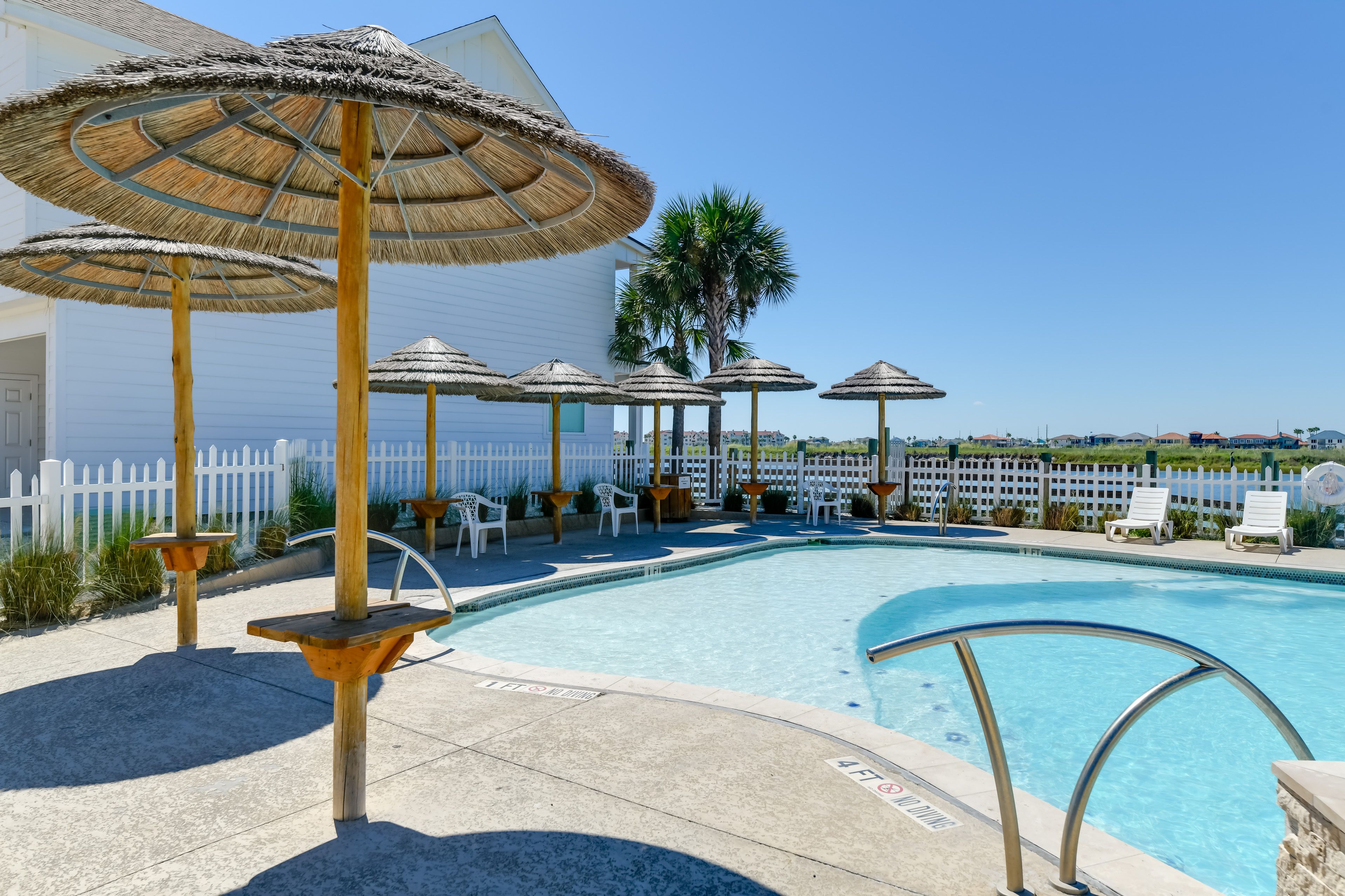 Aruba Bay Water Resort | Community Amenities