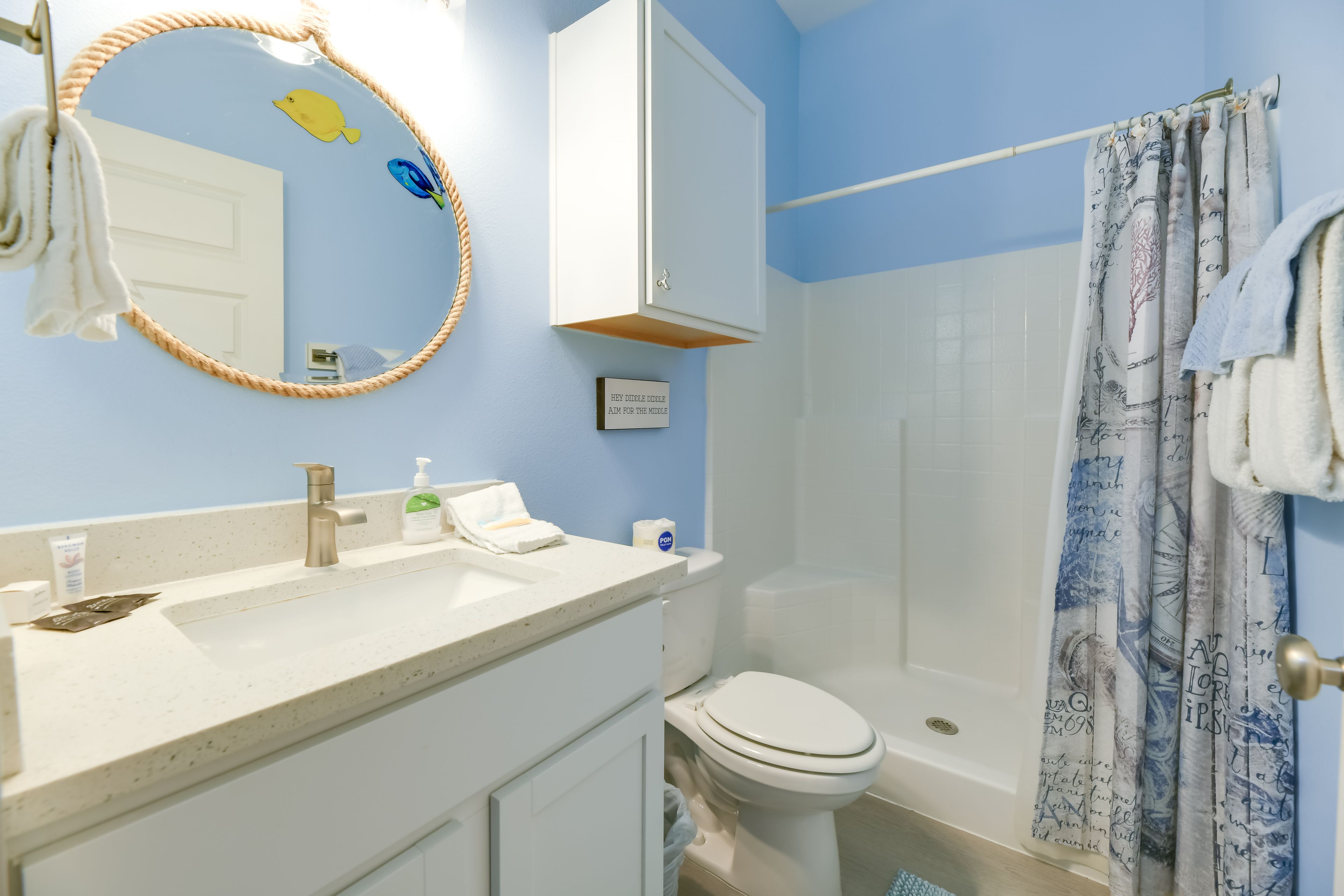 Full Bathroom | Towels Provided | Hair Dryer