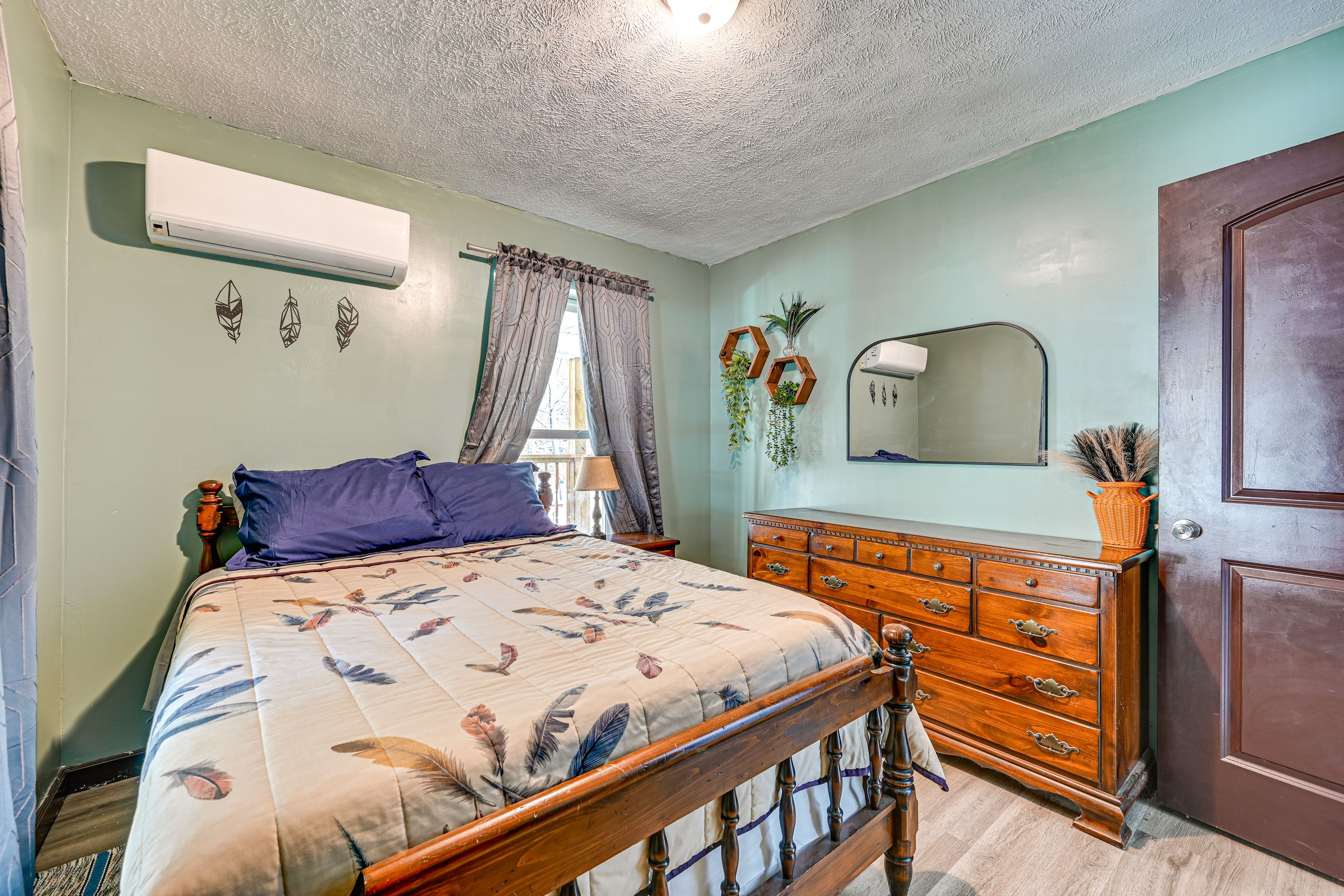 Bedroom 3 | Full Bed | 1st Floor