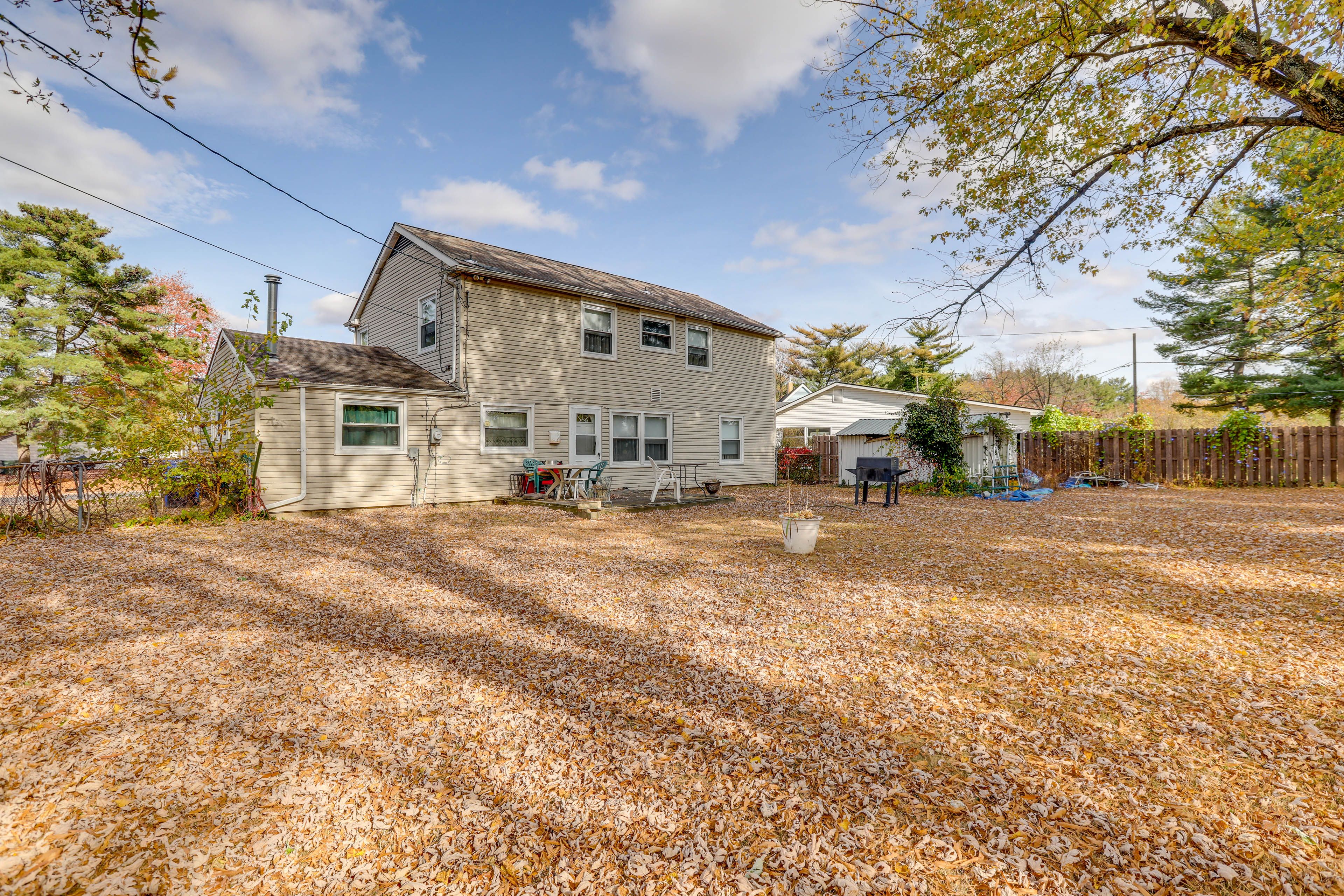 Fenced-In Backyard | Patio w/ Dining Area