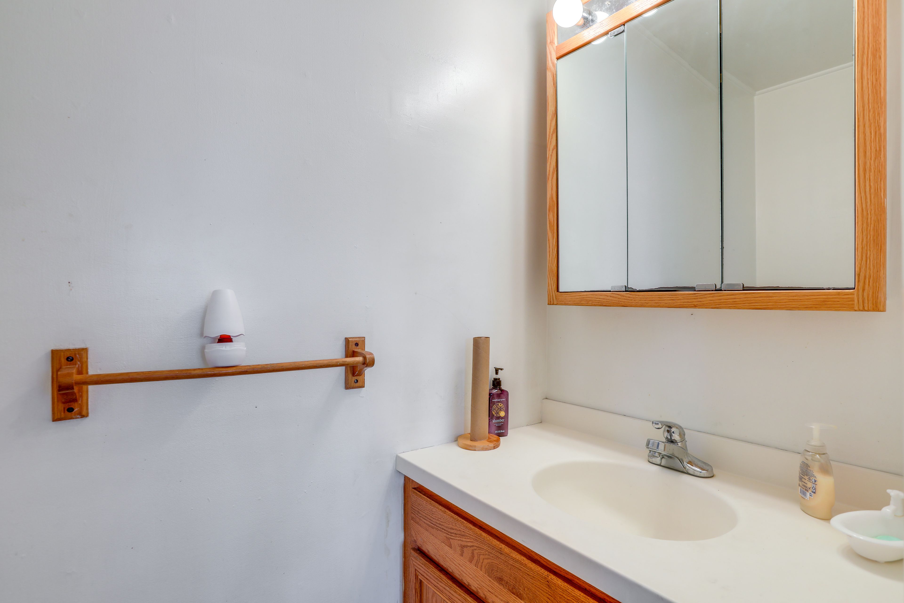 Half Bathroom | 1st Floor
