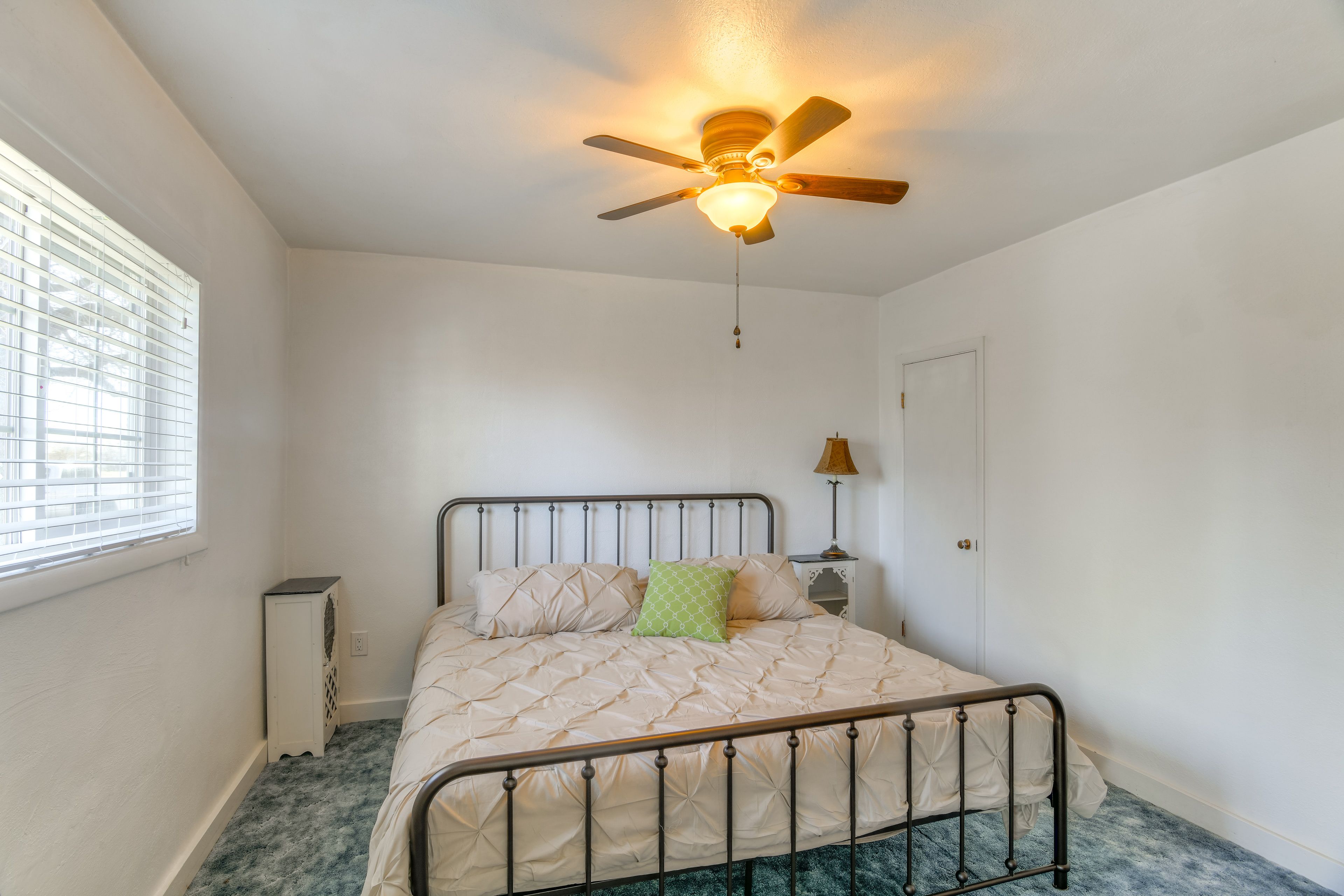 Bedroom 1 | King Bed | Linens Provided