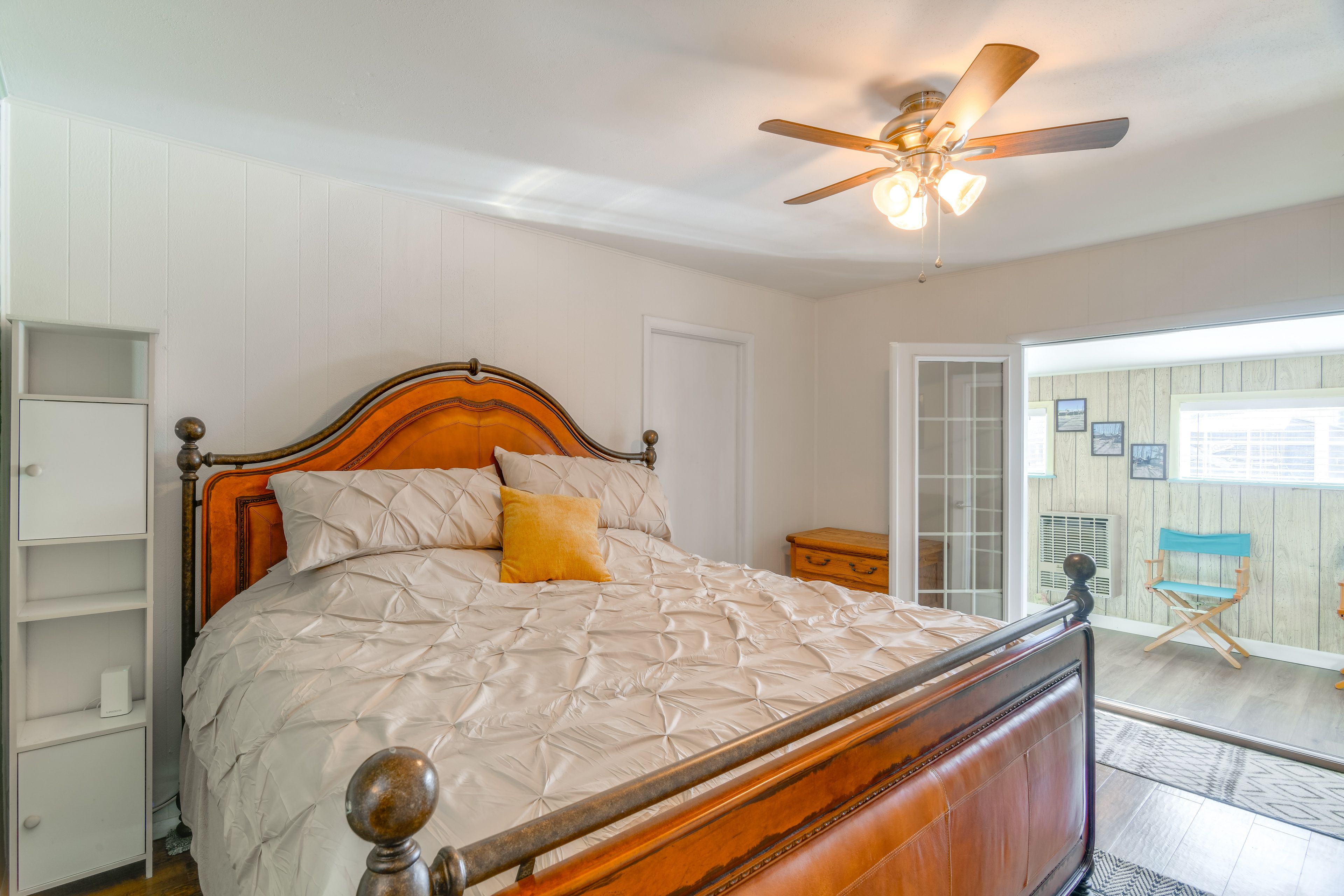Bedroom 3 | King Bed