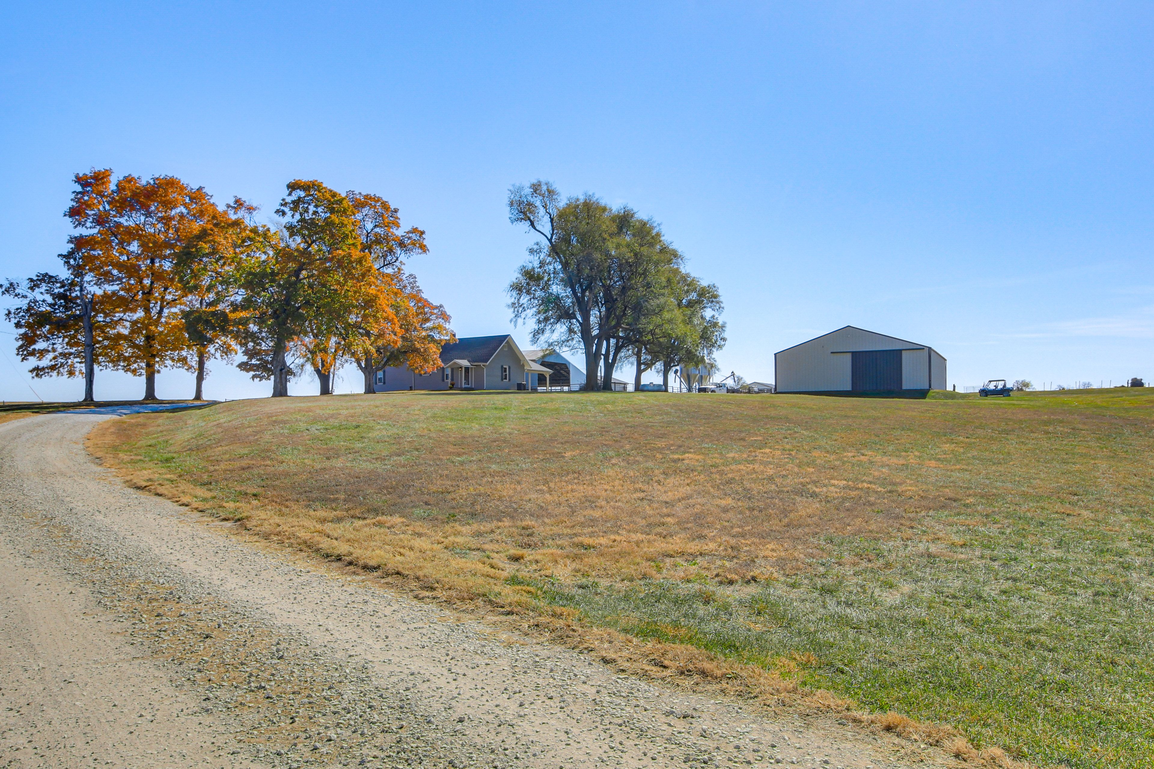 RV/Trailer Parking Allowed On-Site