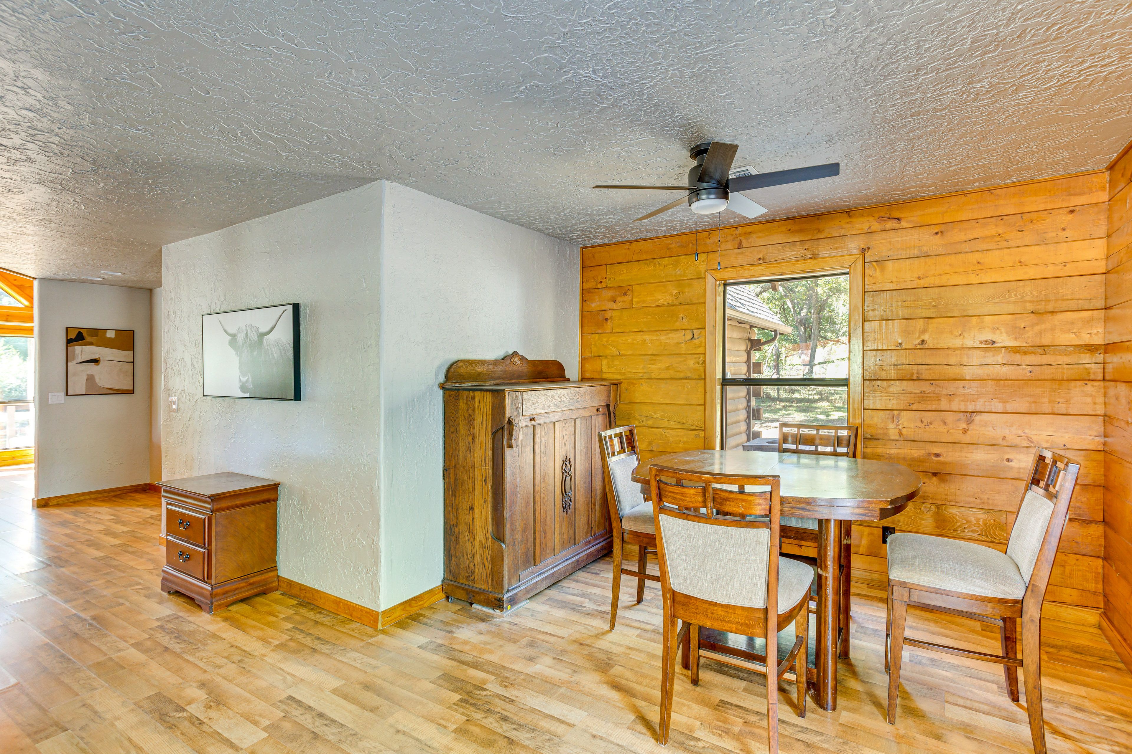 Dining Area | 1st Floor | Dishware & Flatware Provided