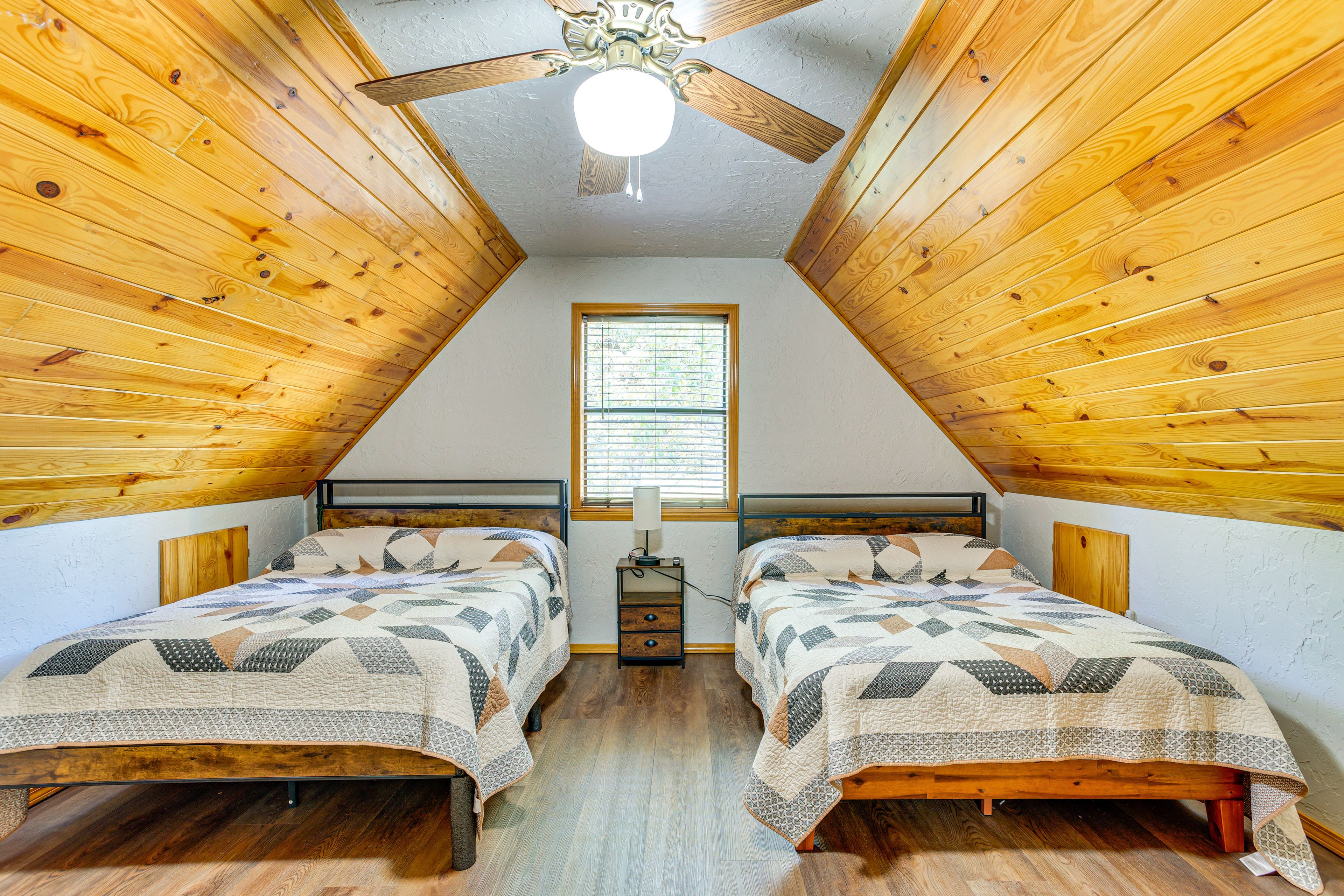 Bedroom 3 | 2nd Floor | 2 Full Beds