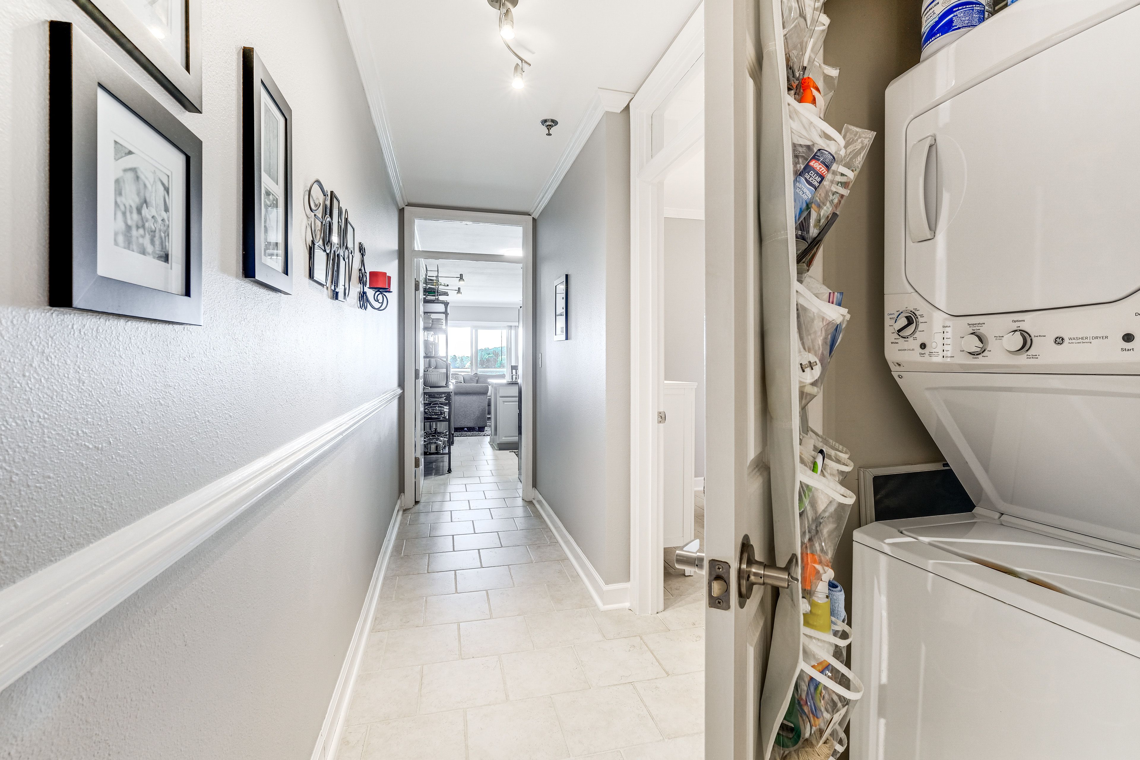 Washer & Dryer | Detergent Provided