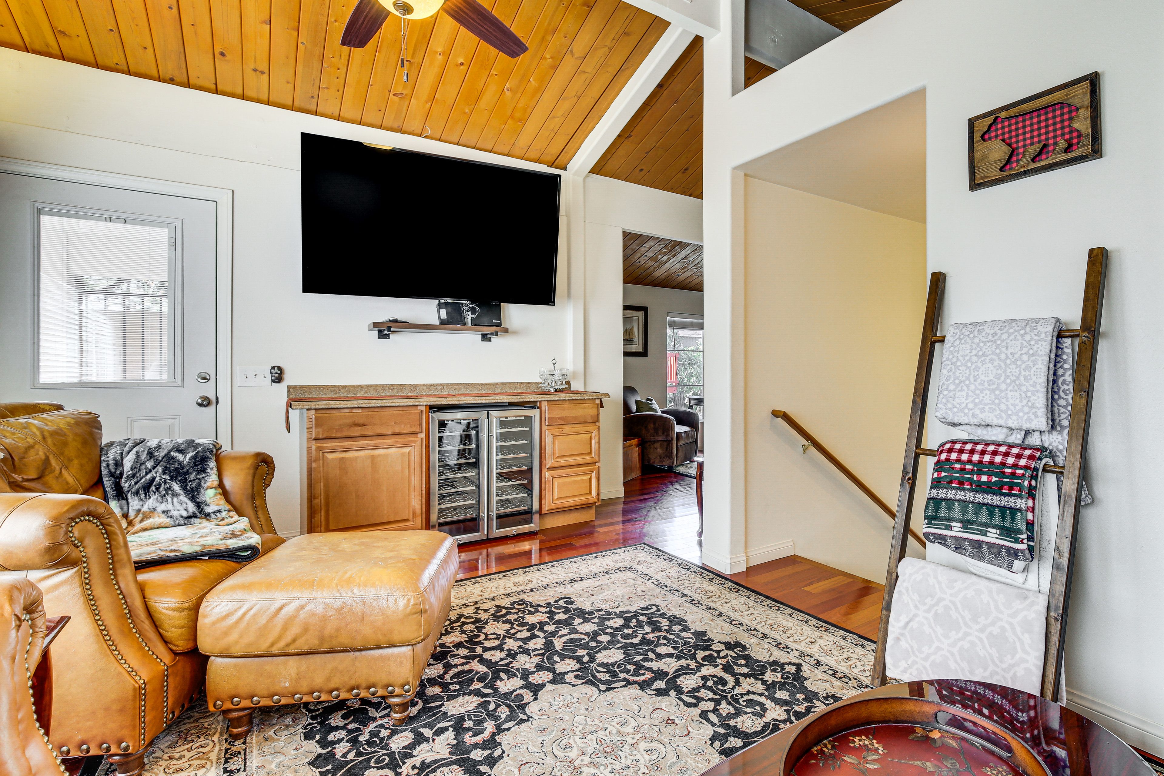 Arrowbear Lake Vacation Rental | 2BR | 3BA | 1,400 Sq Ft | Stairs Required