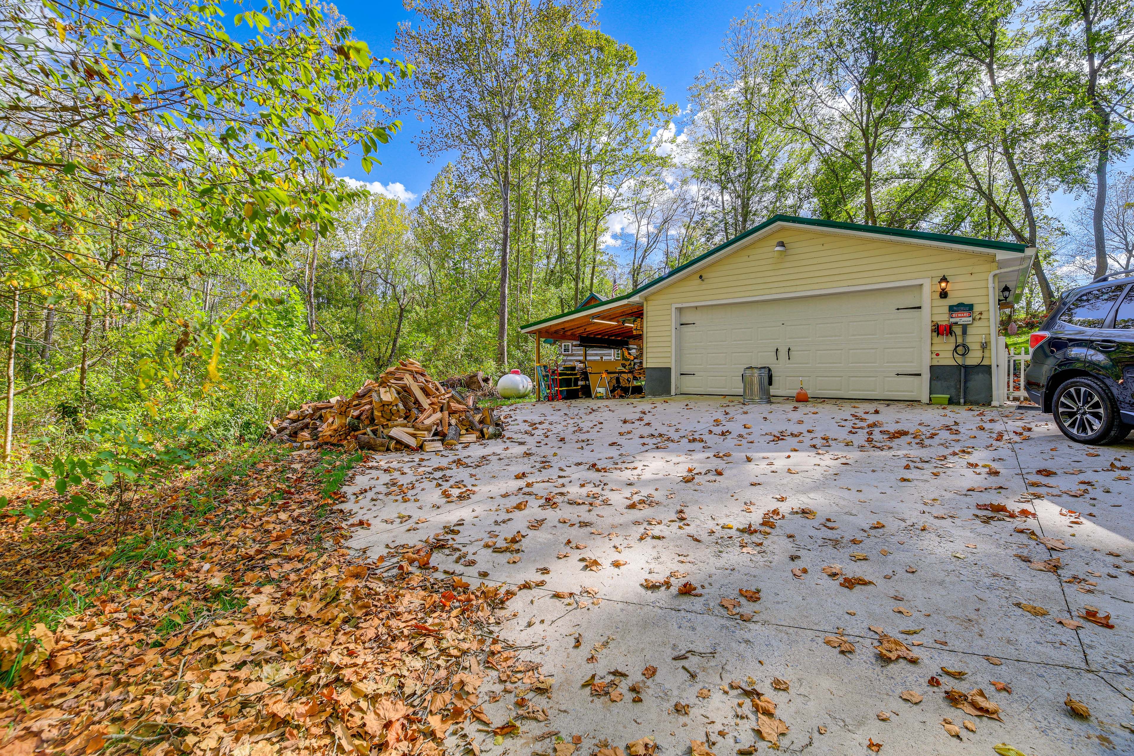 Property Exterior | Parking | Driveway (1 Vehicle)
