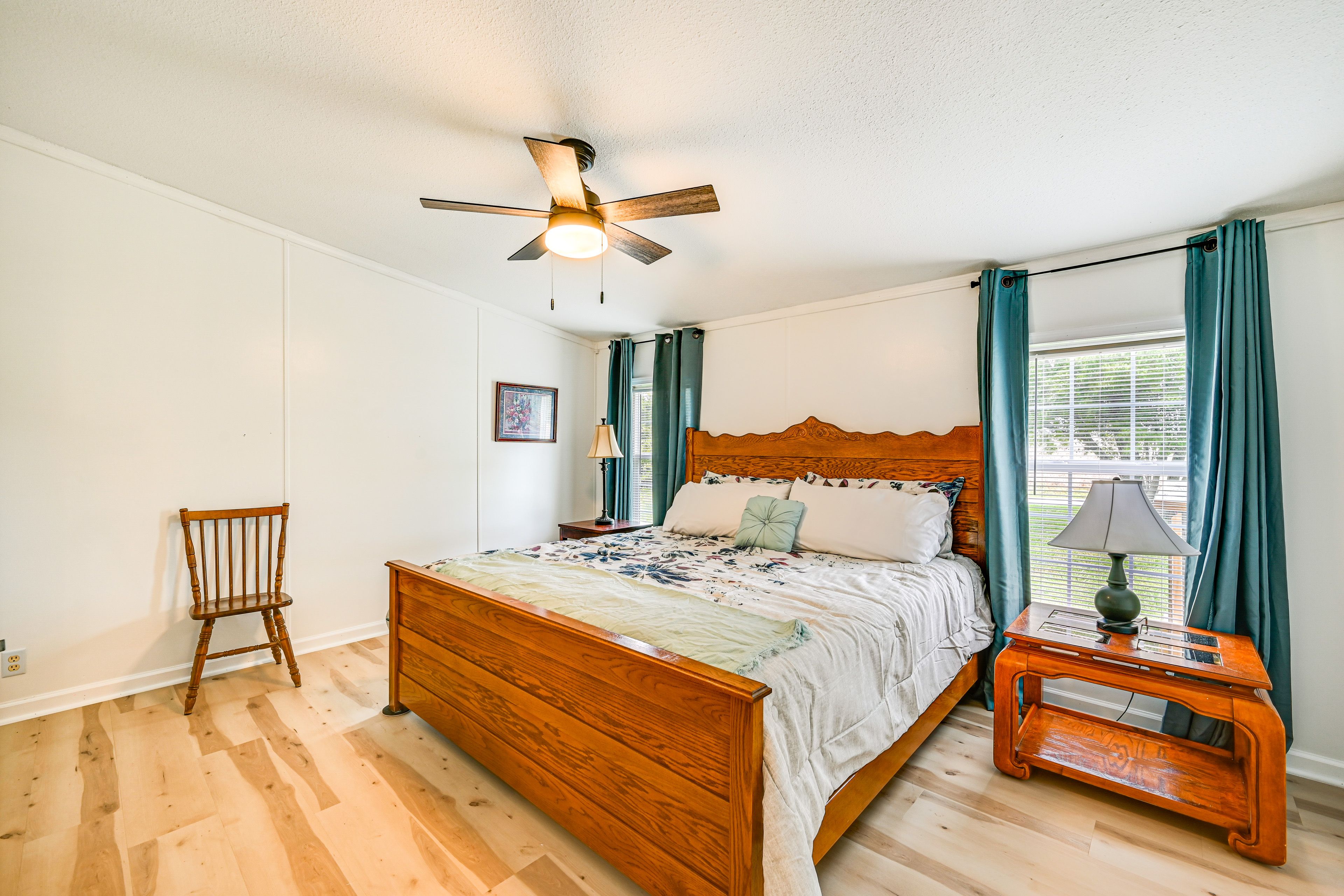 Bedroom 1 | California King Bed
