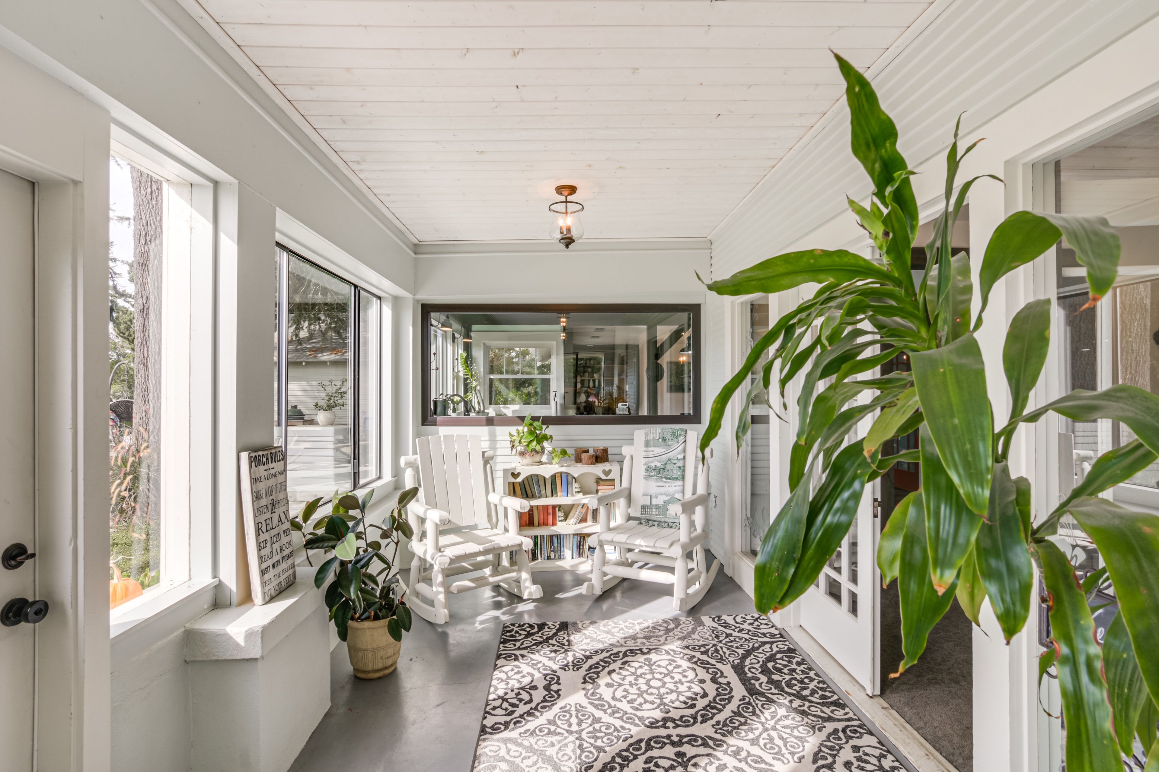 Sunroom | 1st Floor