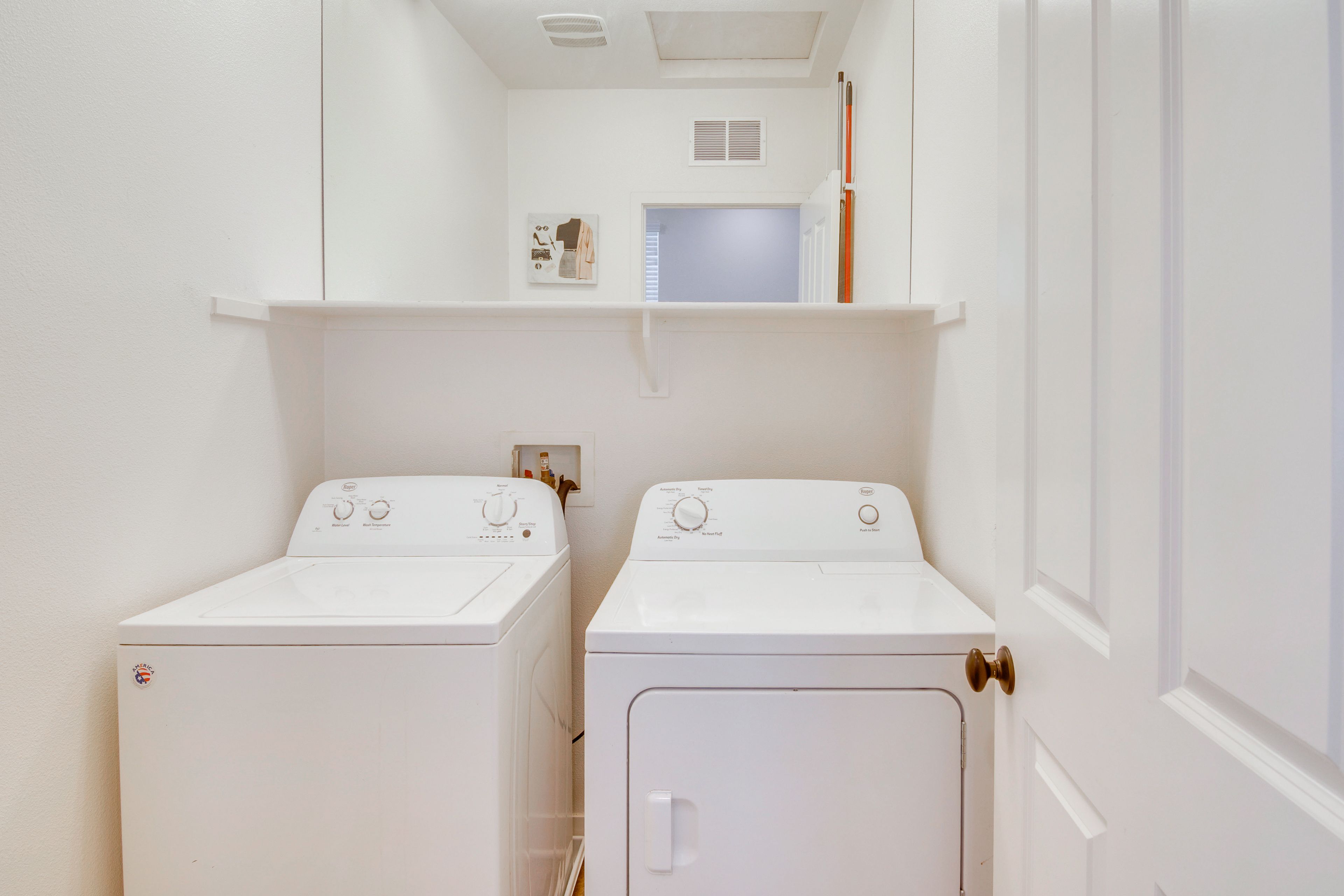Laundry Room | 1st Floor | Washer & Dryer