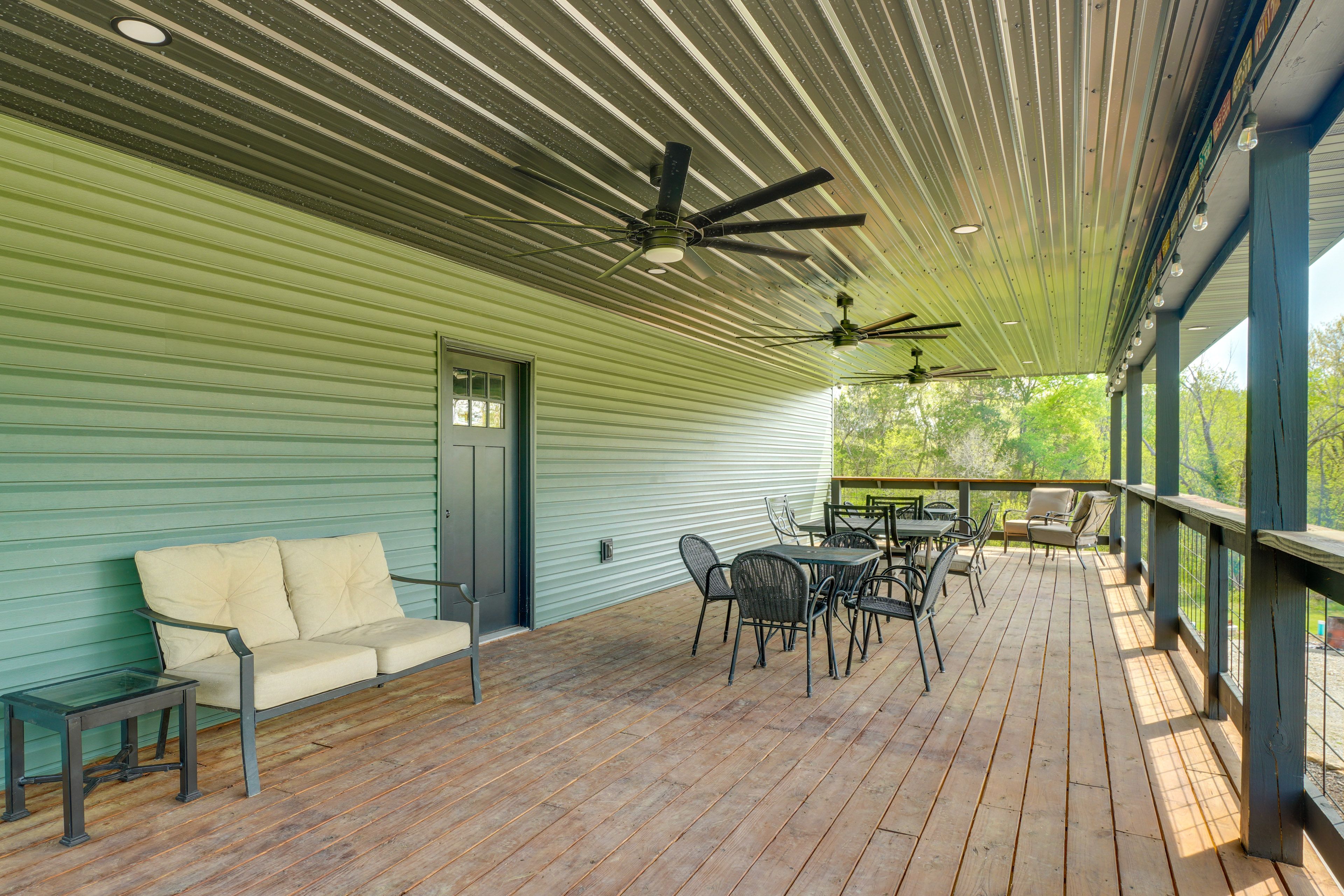 Shared Deck | Views