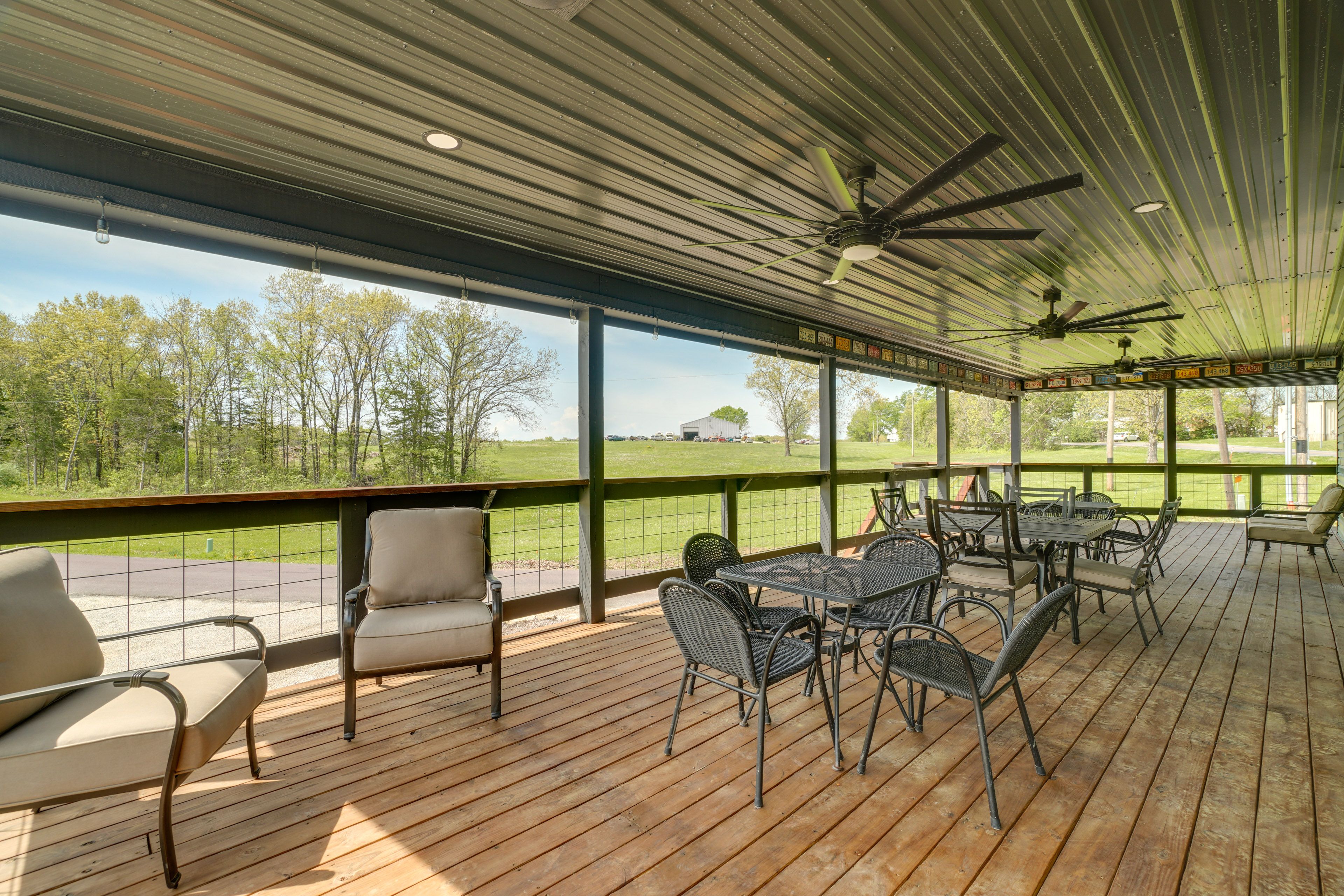 Shared Deck