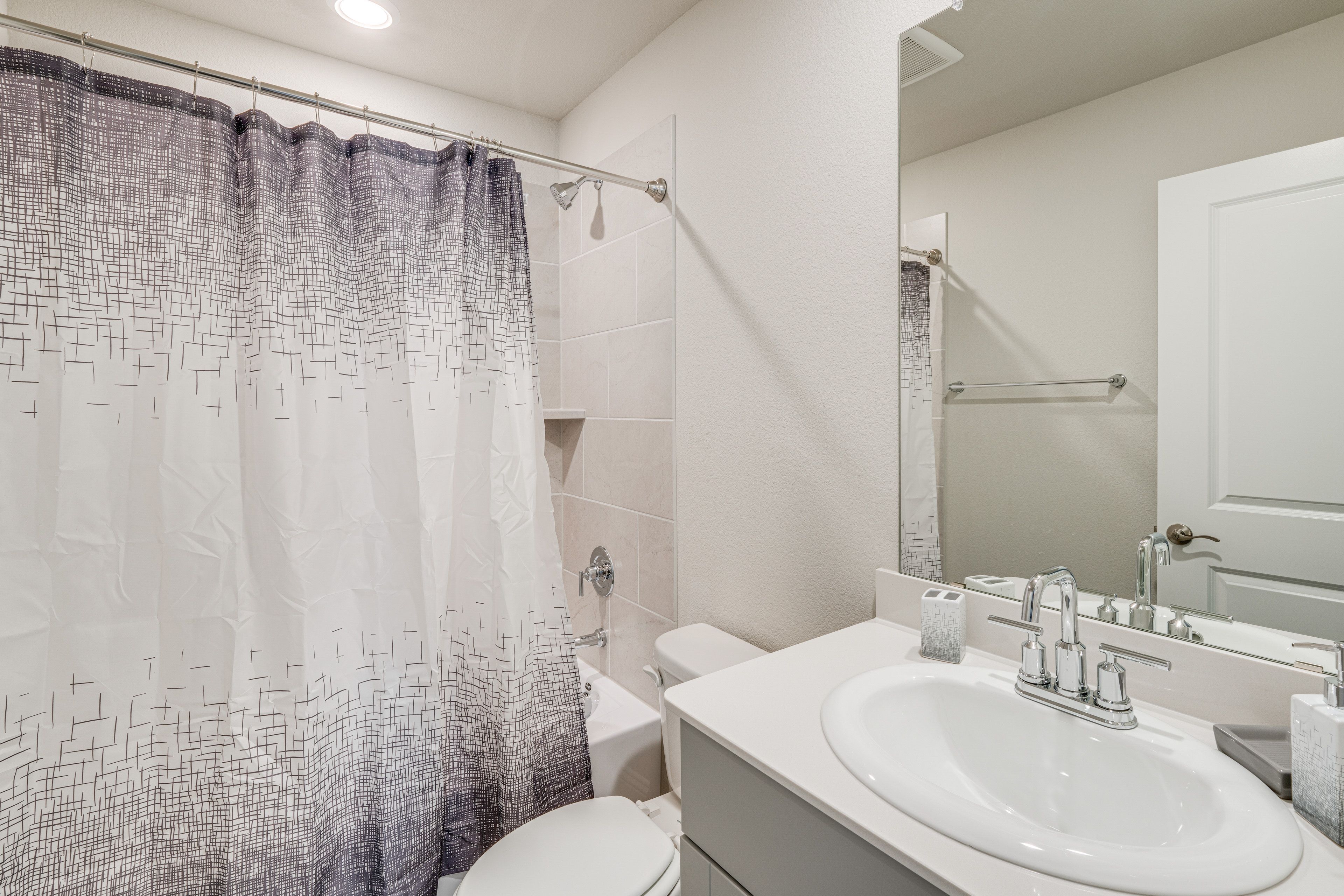 En-Suite Bathroom