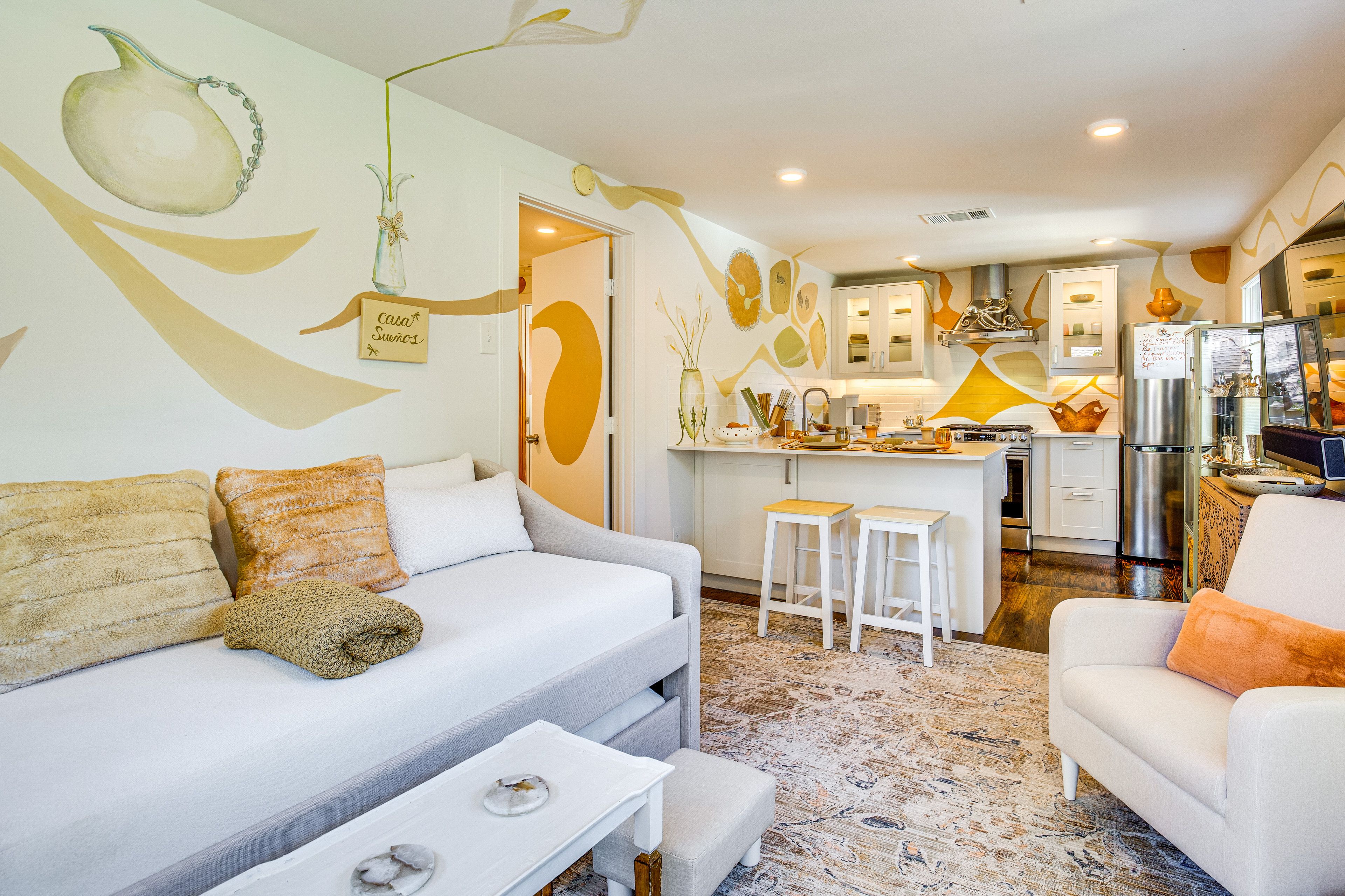 Living Area | Twin Daybed w/ Twin Trundle | Smart TV | Board Games