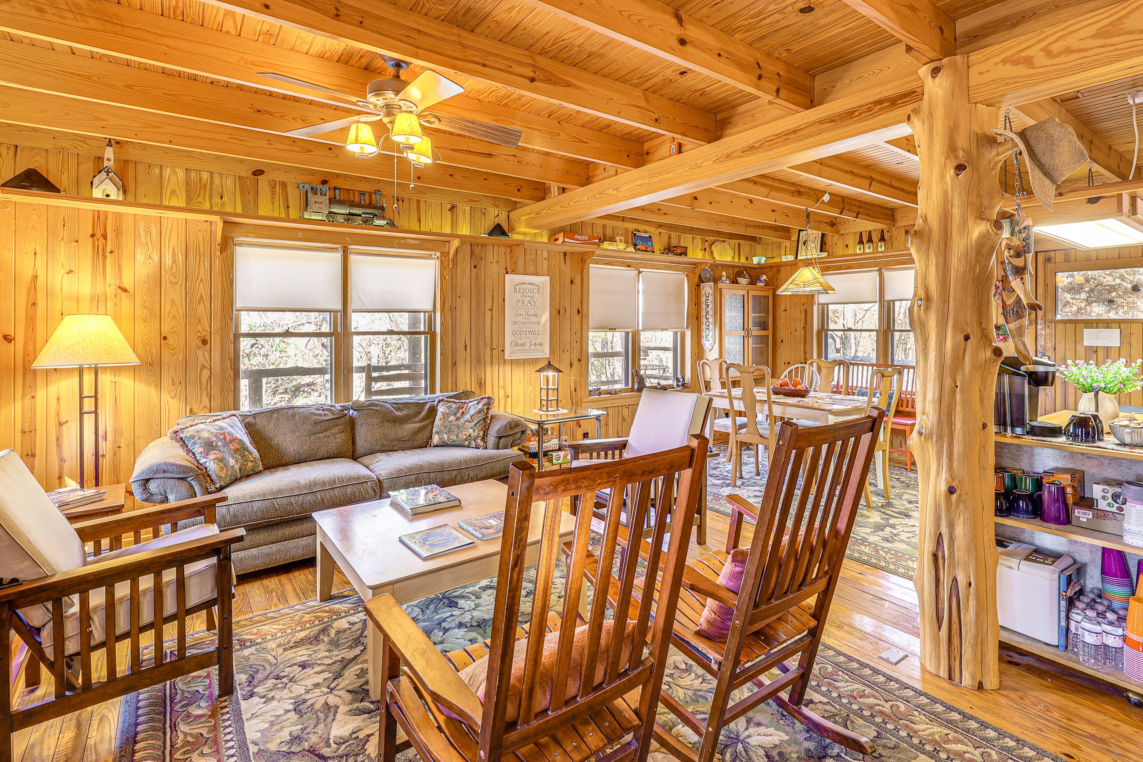 Tuskahoma Vacation Rental | 3BR | 2.5BA | 2,900 Sq Ft | Steps Required