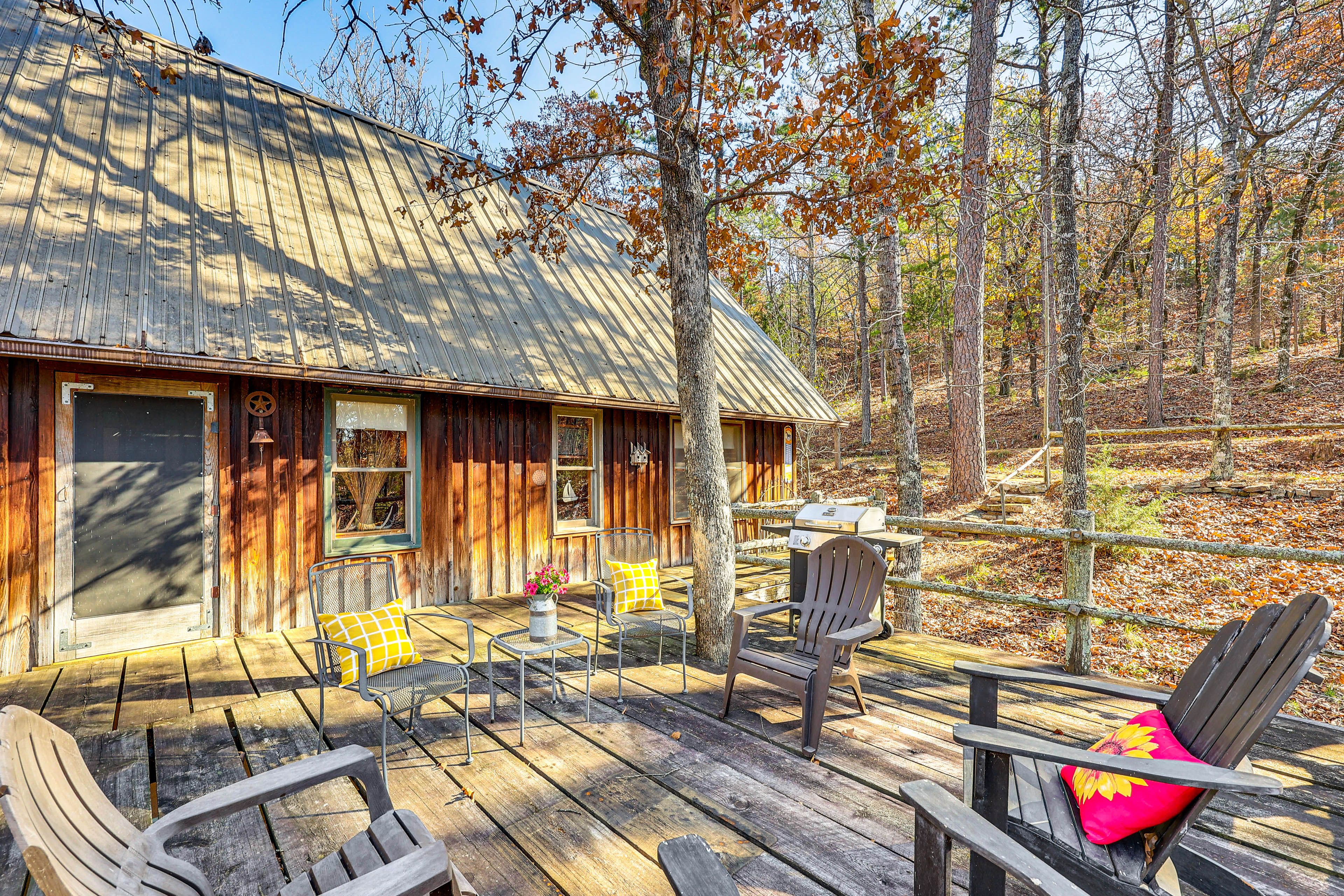 Deck | Outdoor Seating