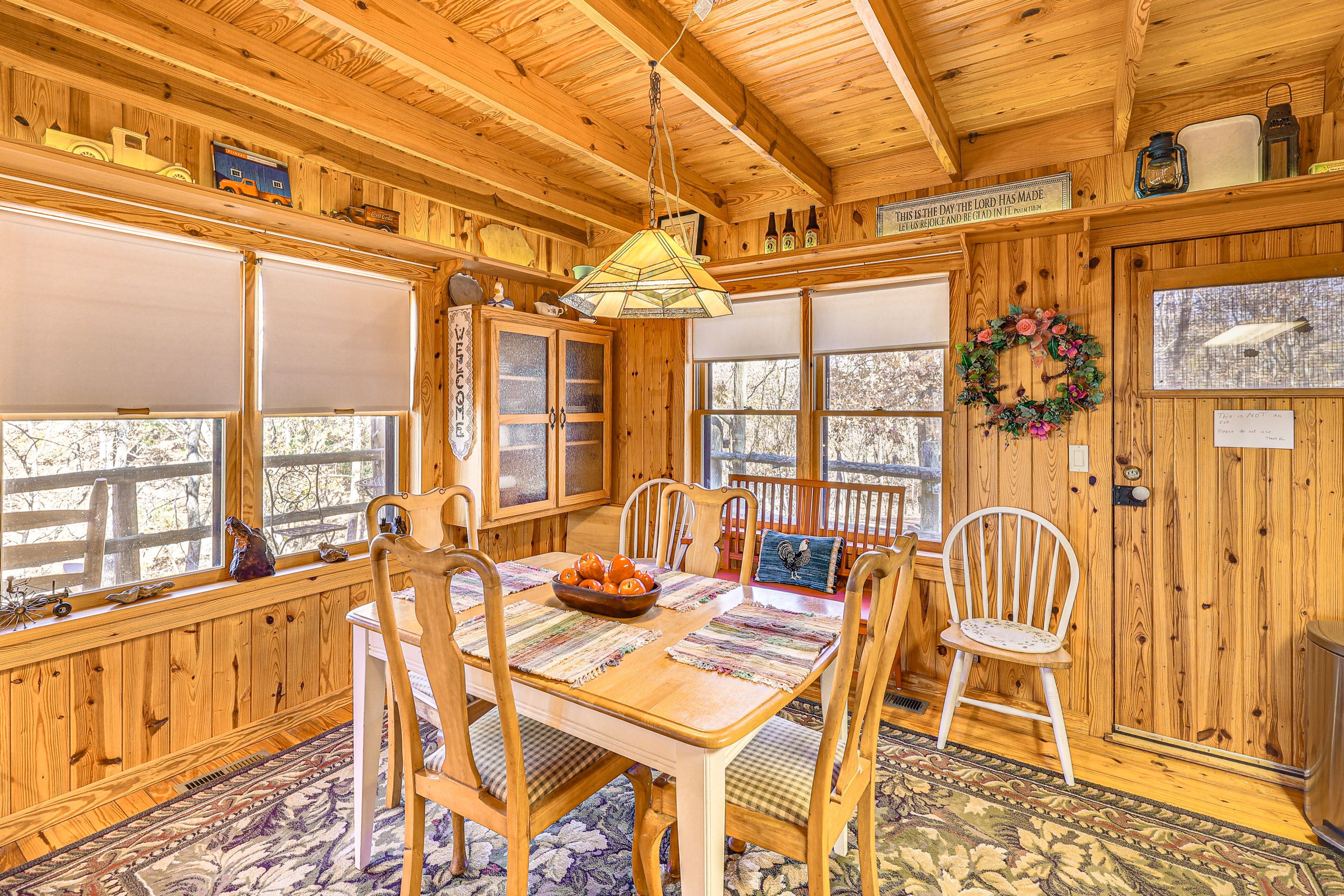 Dining Area | 1st Floor
