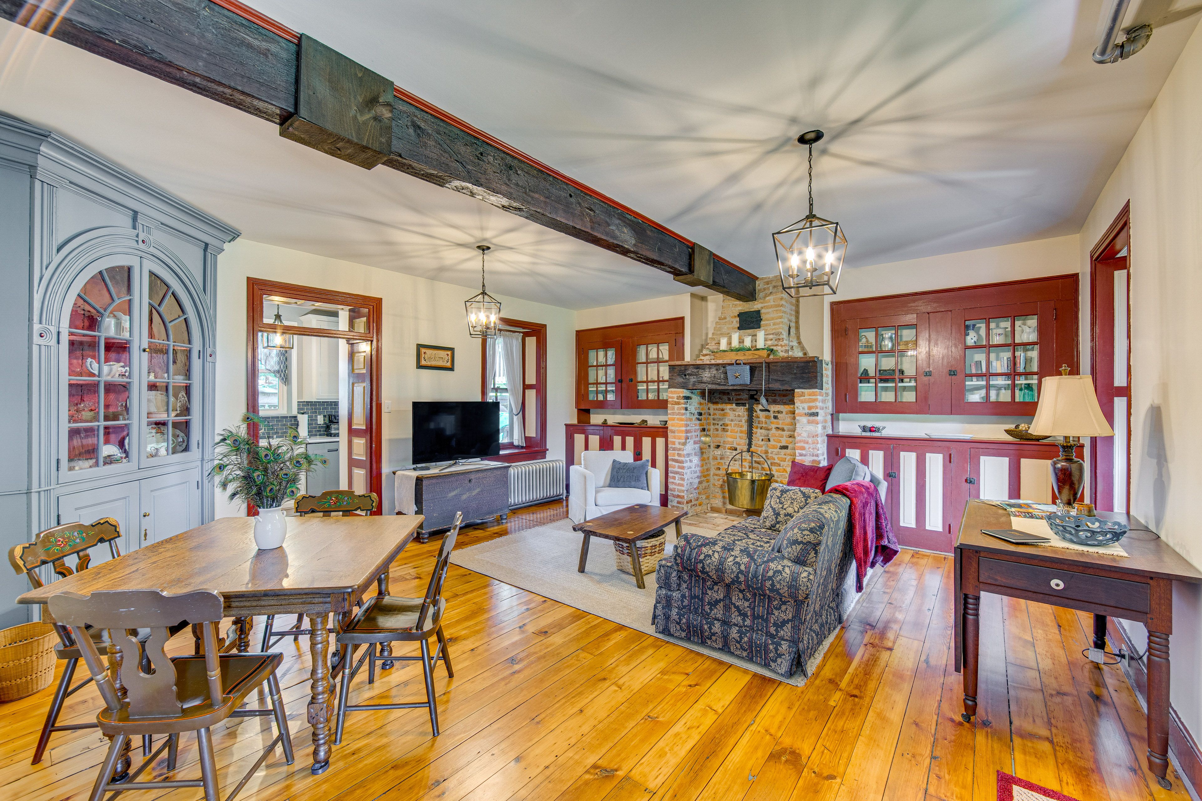 Mount Joy Vacation Rental | 1BR | 1.5BA | 1,050 Sq Ft | Stairs Required