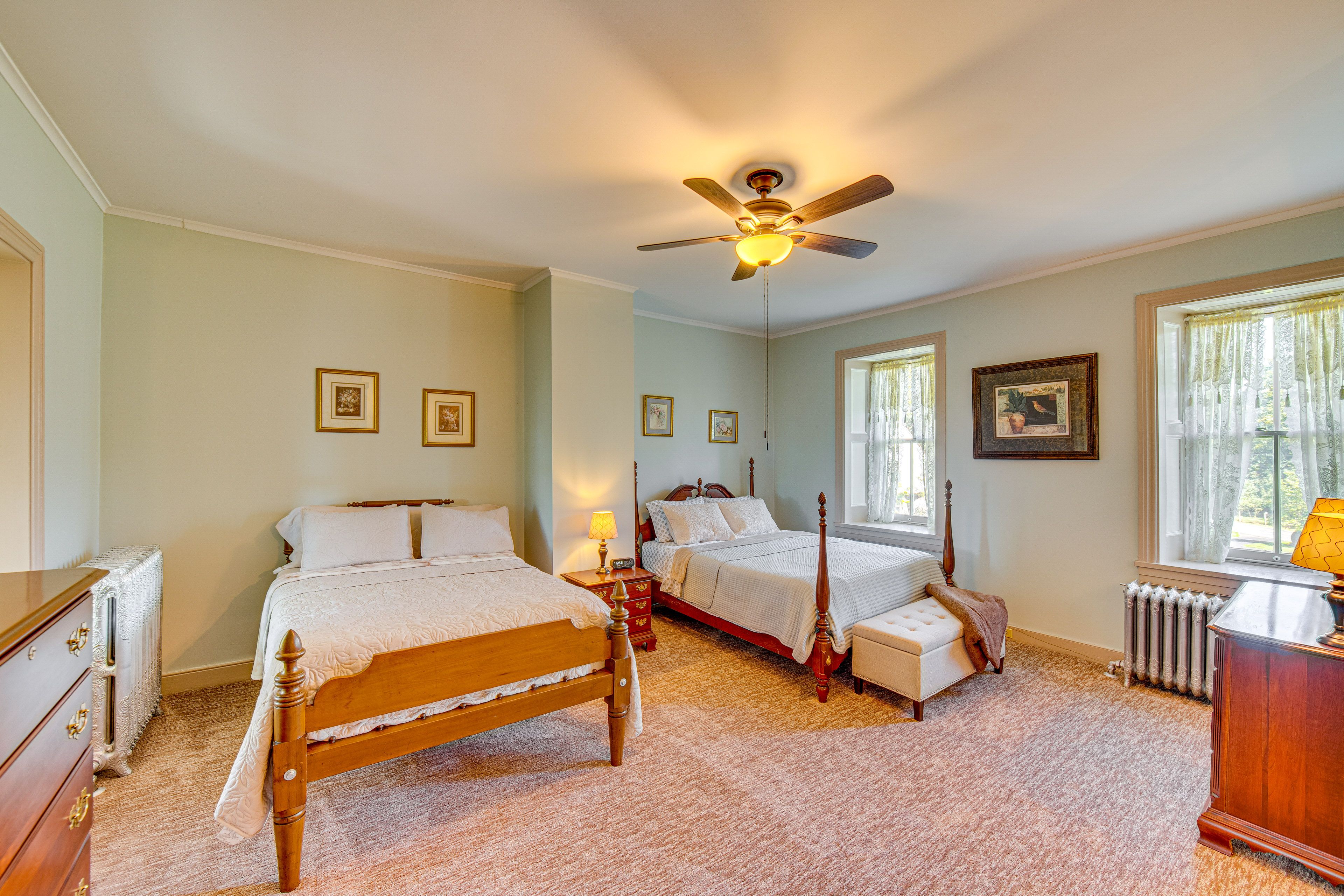 Bedroom | Queen Bed | Full Bed | Smart TV | 2nd Floor