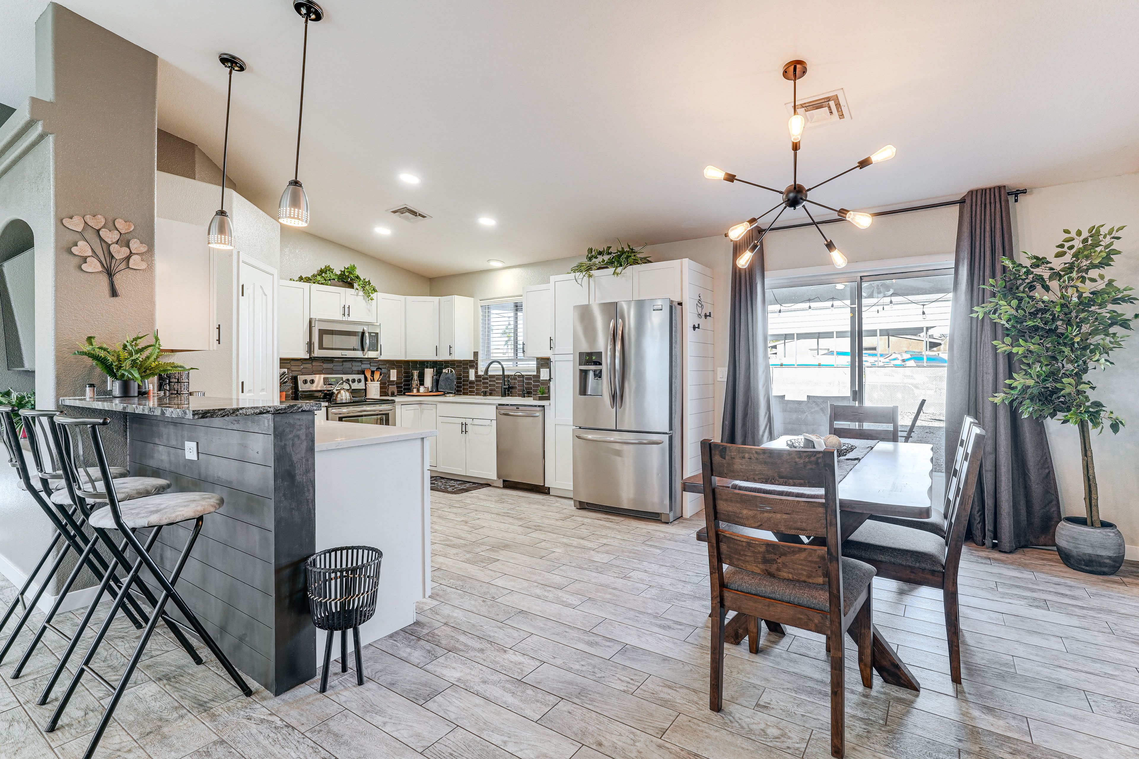 Lake Havasu City Vacation Rental | 3BR | 2BA | 1,520 Sq Ft | Step-Free Access