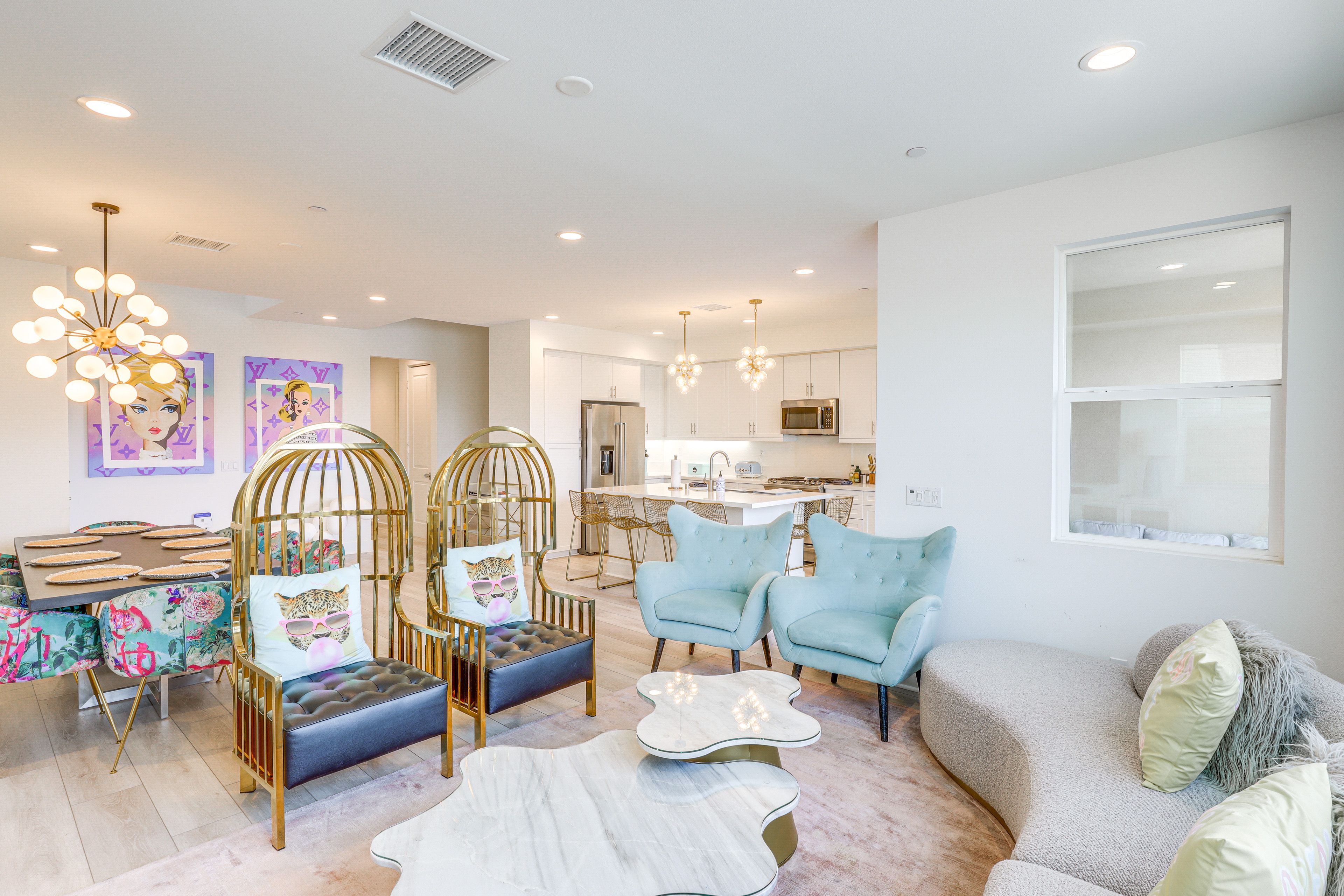 Living Room | Free WiFi | Central A/C & Heat | Smart TV | 1st Floor