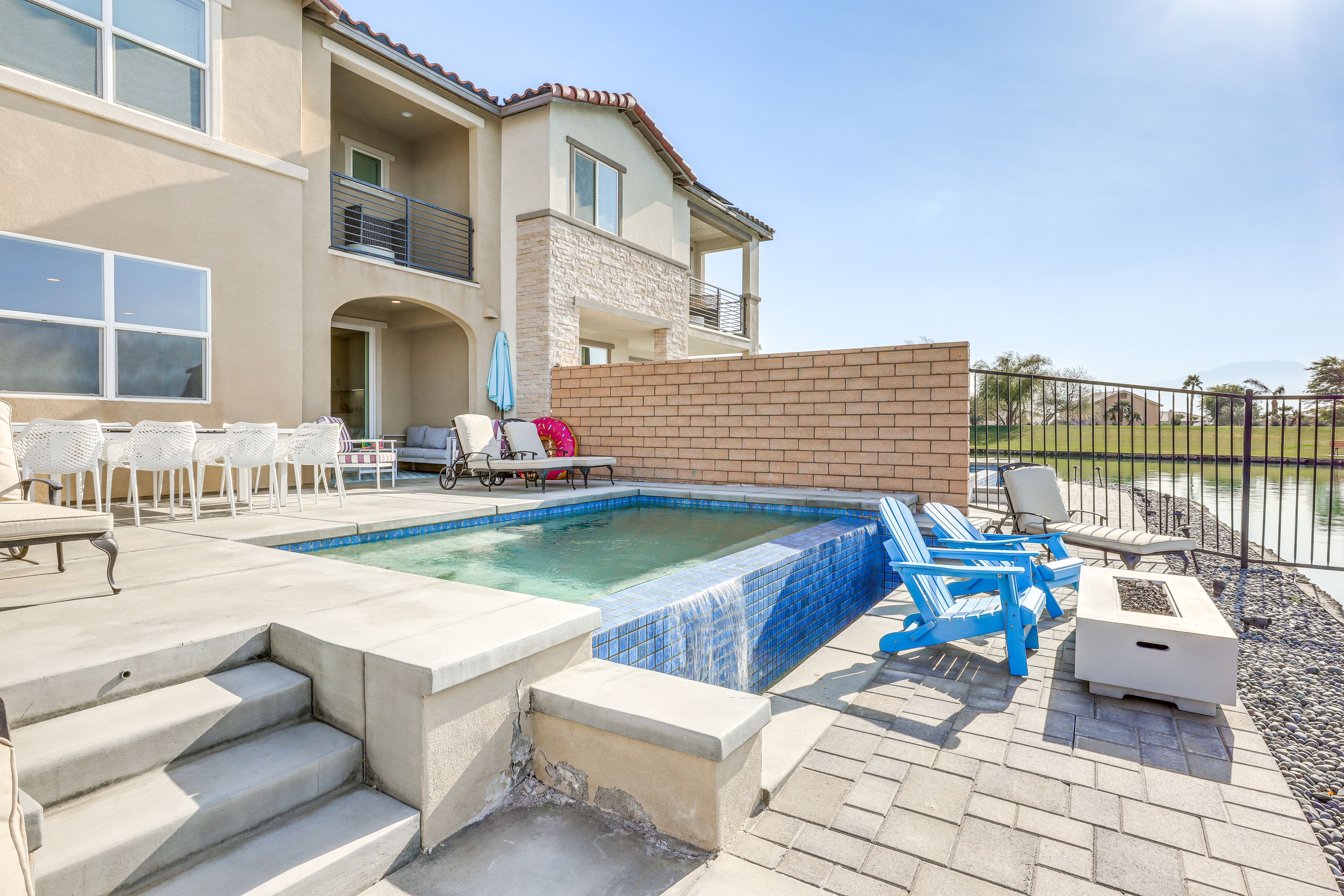Lakefront Pool Deck | Propane Fire Pit