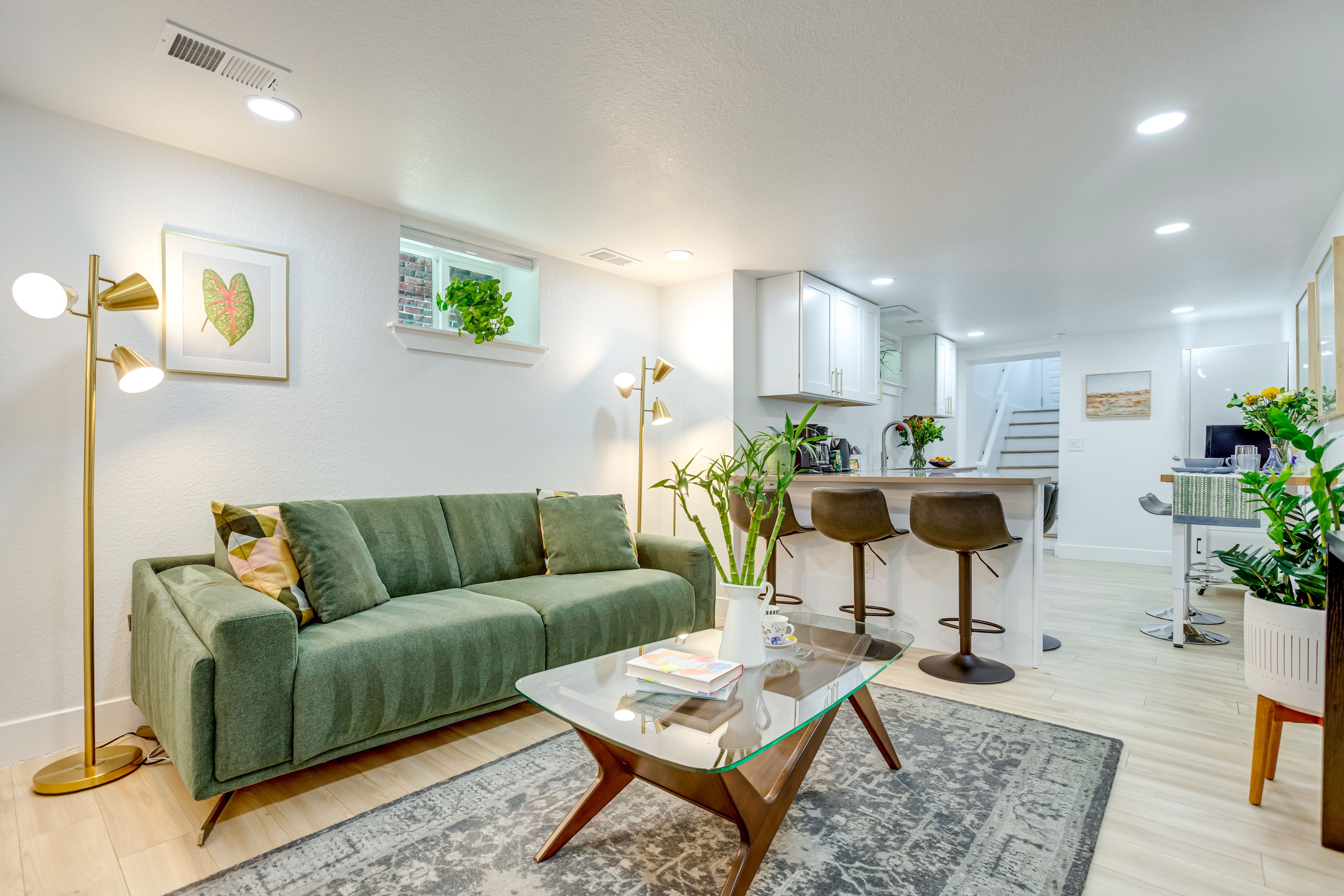 Denver Vacation Rental | 2BR | 2BA | Steps to Enter | 900 Sq Ft