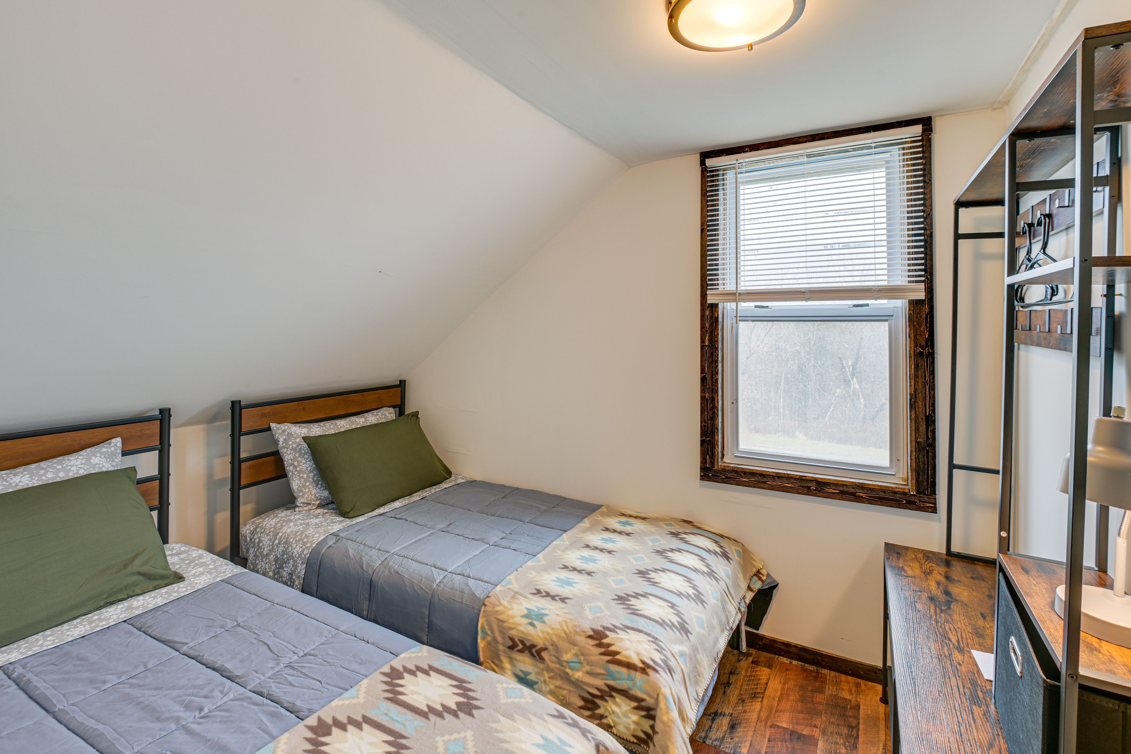 Bedroom 2 | 2 Twin Beds | 2nd Floor