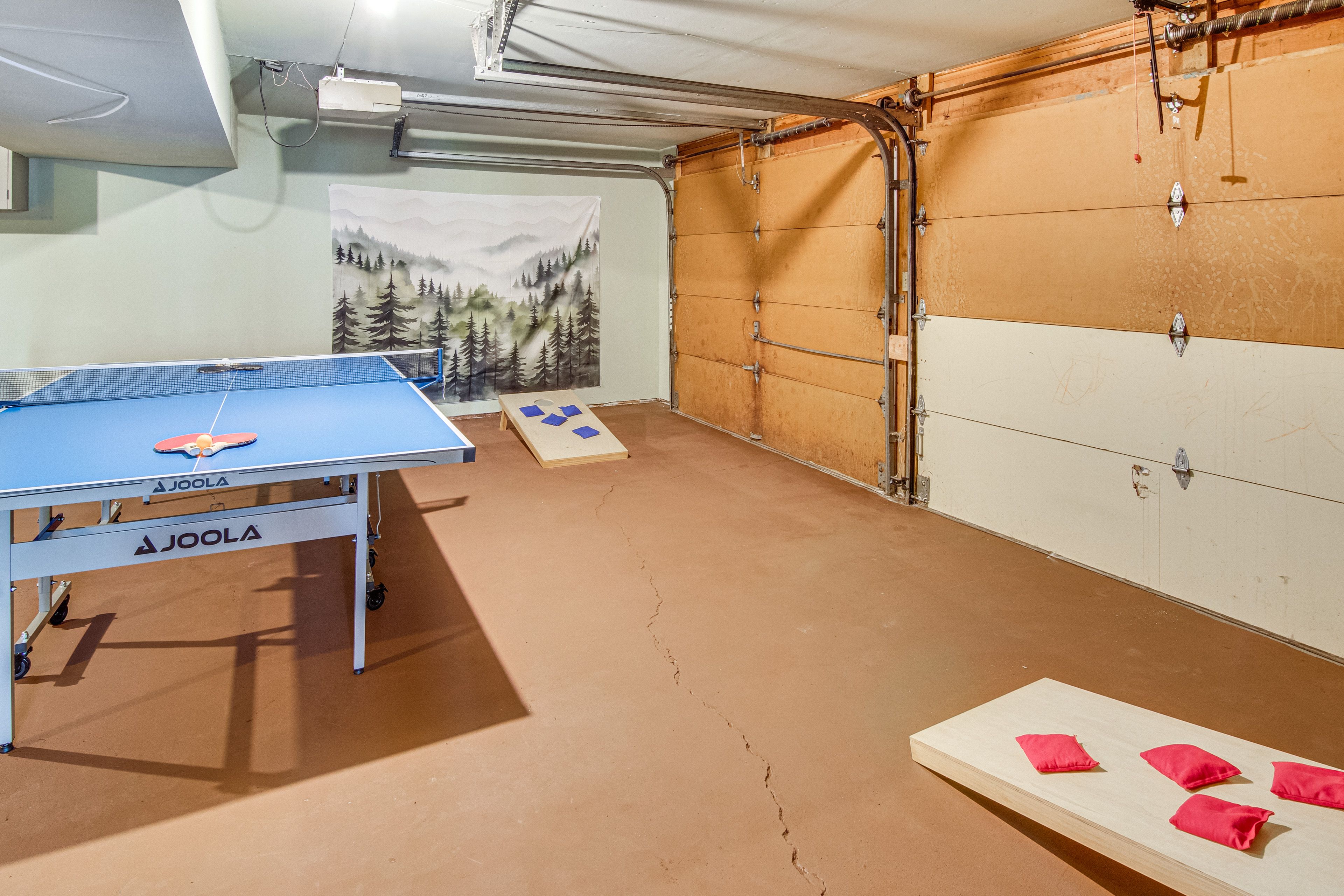 Garage Game Room | Cornhole | Ping Pong