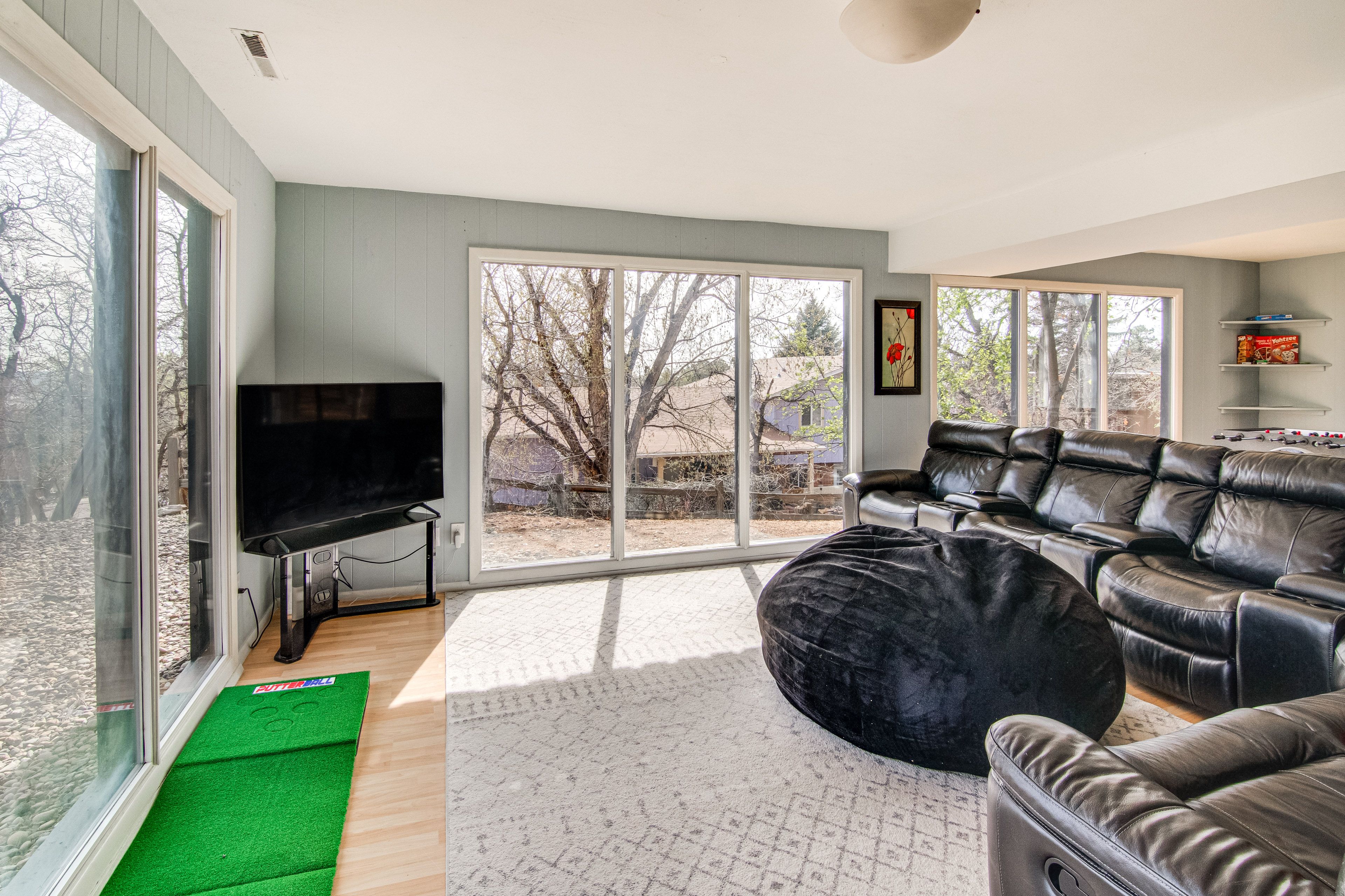 Game Room | TV Lounge Area