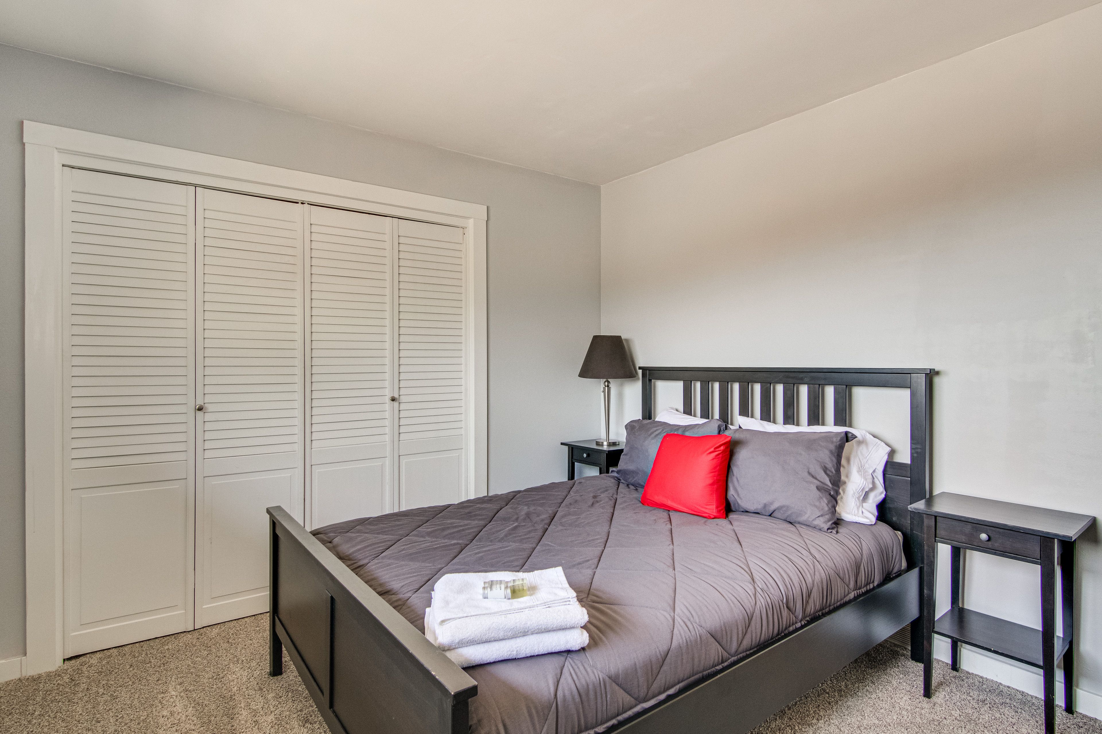 Bedroom 3 | Queen Bed | 2nd Floor